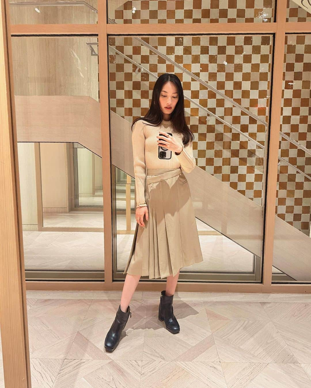 大政絢さんのインスタグラム写真 - (大政絢Instagram)「NYC💚  思い出☁️☁️☁️  #toryburch」9月26日 20時56分 - aya_omasa_official