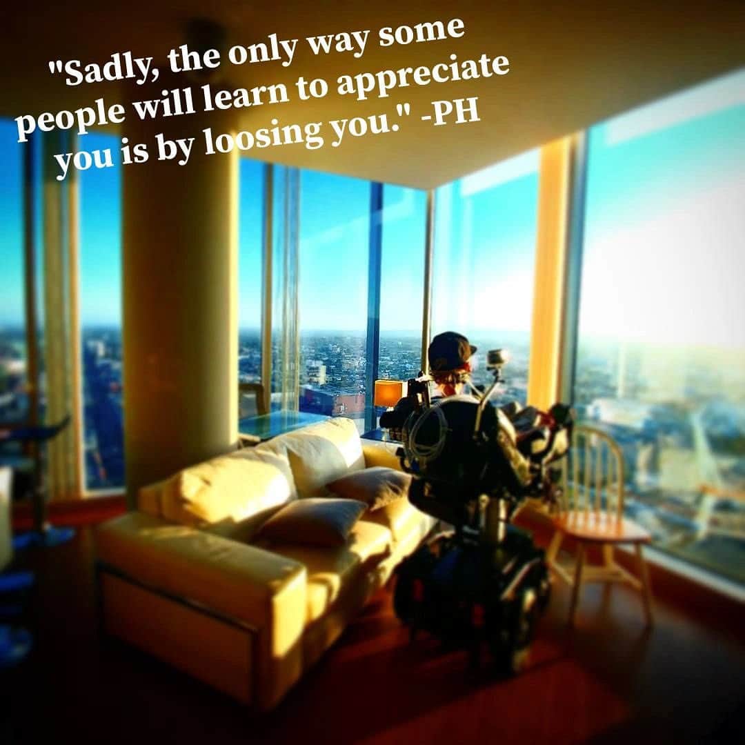 のインスタグラム：「Y’all gone miss me. @phil_I_herold. My guy」