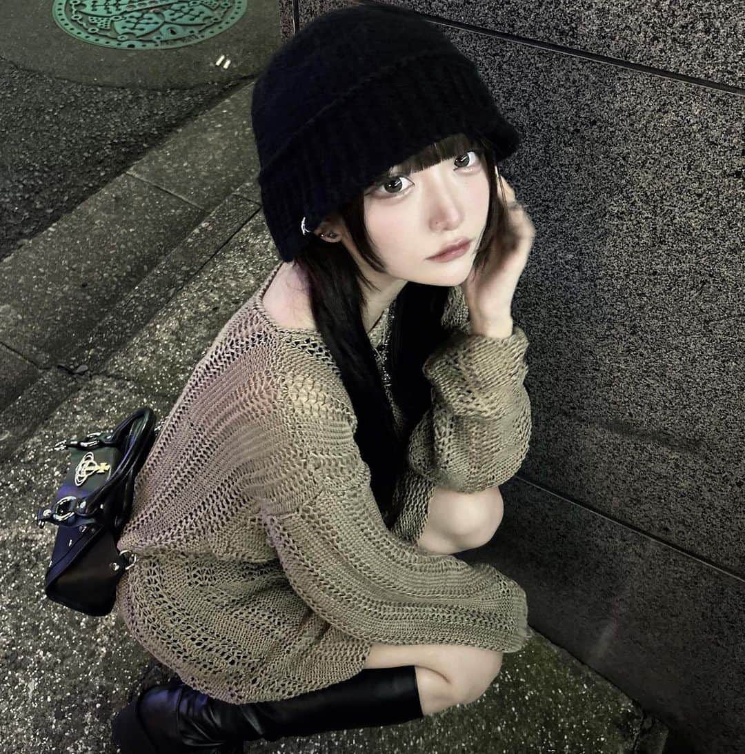 猫宮まつりのインスタグラム：「寒くなってきたからフーディが可愛いね  ZOZOTOWNでご購入の方は下記の番号で調べておくんなまし！  商品コード : 77392729」
