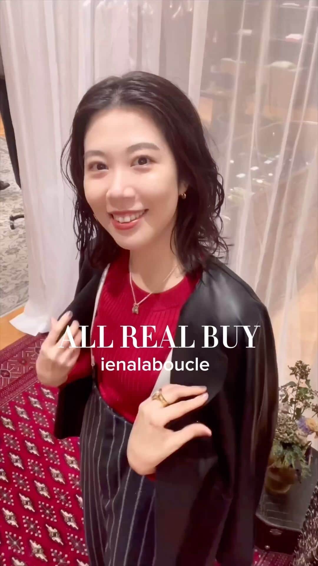 のインスタグラム：「オールリアルバイ！ いまのわたしの店頭スタイリングをまとめました❤︎ ⁡  IENA LA BOUCLE @iena.la.boucle.store  @sakotn2   一部アーカイブアイテムや完売アイテムも含まれます それくらいガッチガチのガチのやつです🤧 (最後お掃除中の店長の右手が特別出演しています) ⁡ ⁡  ＿＿＿＿＿＿＿＿＿＿＿＿＿＿🏷️ ⁡ いつも投稿をご覧いただきありがとうございます！ ベイクルーズ公式インスタグラムでは WOMEN & MENの新作情報を毎日配信中📷 是非フォローしてね ♪ ▼▼▼ @baycrews ＿＿＿＿＿＿＿＿＿＿＿＿＿＿ ⁡ #baycrews ⁡#ienalaboucle #イエナラブークル#ベイクルーズ #ニットコーデ #オールインワンコーデ#スカートコーデ #ベストコーデ #ジャケットコーデ #シャツコーデ #レイヤードコーデ#パンツコーデ #大人コーデ #シンプルコーデ #カジュアルコーデ #着回し #着回しコーデ #20代コーデ  #30代コーデ#40代コーデ #トレンドコーデ #スタッフコーデ #スタイリング#秋コーデ#秋服コーデ#秋物コーデ #オーラリー  #リアルバイ #着回し術 #着こなし術」