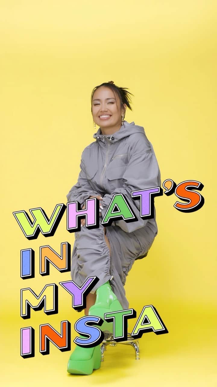 RIEHATAのインスタグラム：「instagram開設当初から愛用する インスタ歴12年のRIEHATA🌈🤣  ＋＋＋ Instagram @instagram とのコラボ企画🌐 「WHAT’S IN MY INSTA」🌈  私のInstagramの ”中身” = お気に入りの機能や自分なりの楽しみ方など、Instagramにまつわるエピソードを紹介するインタビュー動画です。今日、2本のリールを公開するのでお楽しみに！  動画の感想はもちろん、RIEHATAのインスタでお気に入りの投稿、もっとこんなのが見たい！などなど、コメントで教えてください！  ViVi @vivi_mag_official で撮影時のビハインド動画もUPされるので、そちらもチェックしてみてください！  #whatsinmyinsta  #riehata 🦋 #はたふぁむの幸せを願う 🧚‍♂️  #本日も安定のミシン目💖」