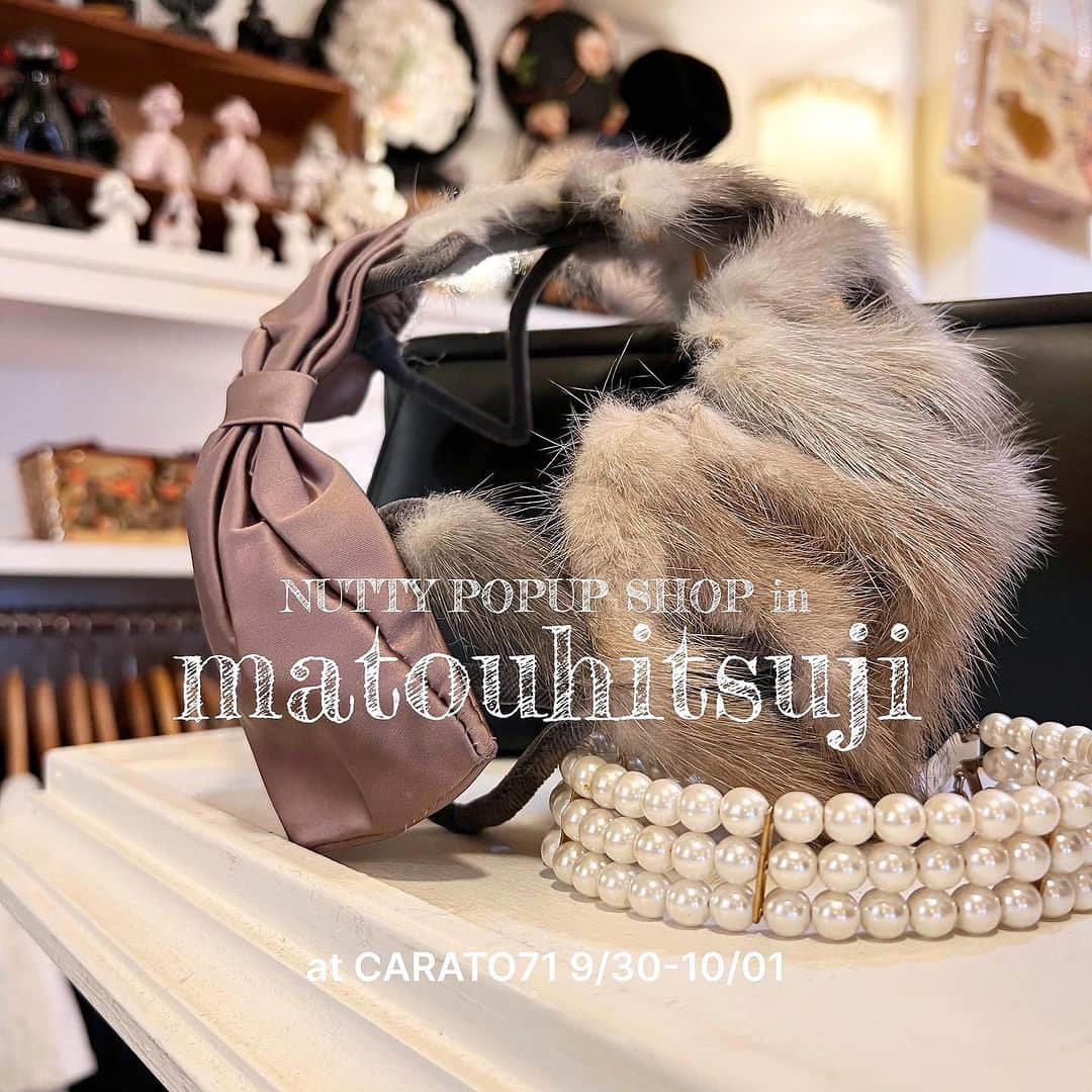 NUTTY Vintage&Collectibleのインスタグラム：「いよいよ今週末9月30と10月1日代官山CARATO71で開催のイベント🐑マトウヒツジ 🐑@matouhitsuji にてお取り扱いの商品を @nutty_event_popup でご紹介しております。  ぜひご覧くださいませ🐑  ▷▷▷  ▫︎50s vintage fur hat: new!  グレイカラーのリアルファーと絶妙カラーのサテンリボンが美しいVINTAGE HAT。お帽子で季節を取り入れて。  ▷▷▷  9月30日(土)10月1日(日)に代官山 CARATO71で開催される、女優・吉田羊さん @yoshidayoh_official 初となる着物イベント『マトウヒツジ』にNUTTY @nutty_vintage を出店いたします。(ご入場にはチケットが必要となります)  イベント詳細はイベントアカウント @matouhitsuji をご覧くださいませ  #吉田羊 #マトウヒツジ  #着物」