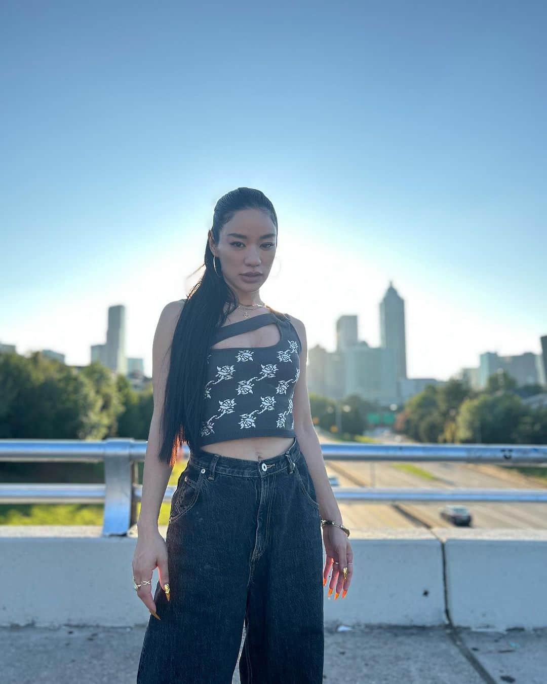 Awichさんのインスタグラム写真 - (AwichInstagram)「ATLANTA🍑  A trip down a memory lane   The losses And the blessings  Heart of a student Hunger of an amateur  I’m forever growing   PEACE🙏 Thank you」9月26日 14時43分 - awich098