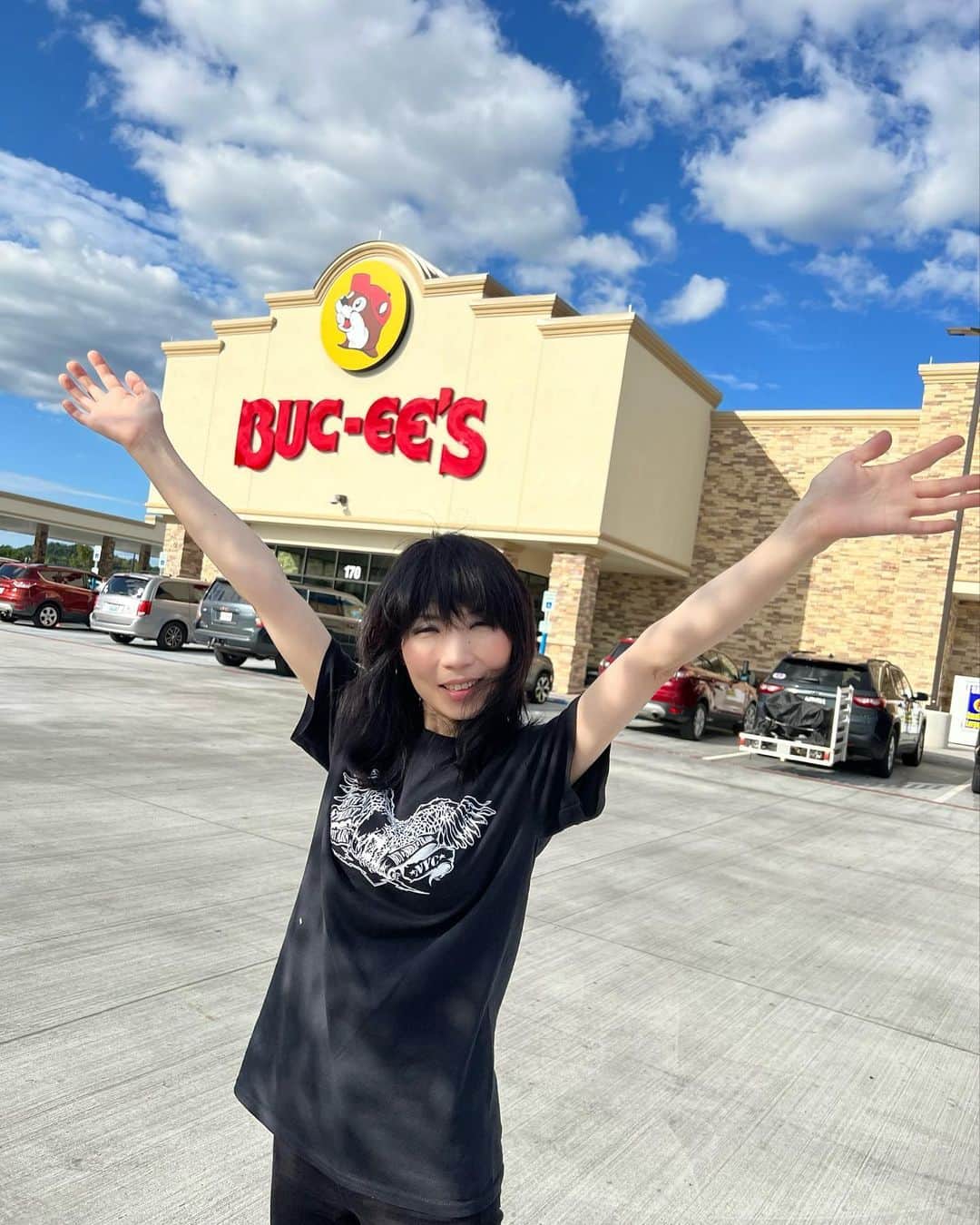 のインスタグラム：「Day Off」