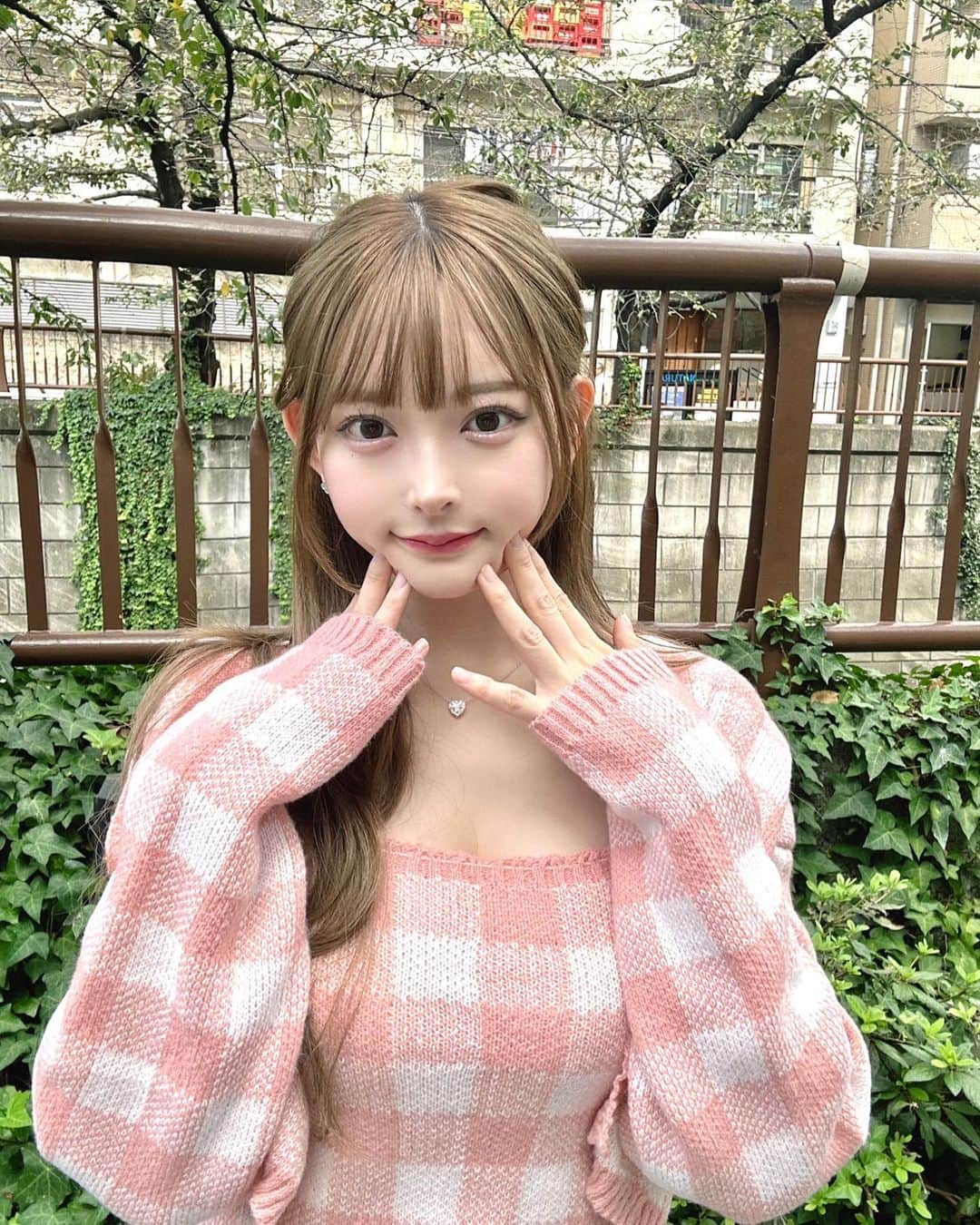 黒崎みさのインスタグラム：「SHEINで私と子供たちの秋服を購入したよ🫣💞 今回は子供のお洋服がどれもあたりでテンション上がった笑 ⁡ @shein_japan @sheinofficial ⁡ お買い上げ金額1～5,999円まではセール価格より15%OFF、6,000円以上は20%OFFになるよ。 ⁡ クーポンコード：misak88 利用期限：2023年12月31日まで ⁡ ⁡ #SHEIN #SHEINforAll #今日のコーデ #OOTD #ad ⁡ SHEIN商品検索ID ⁡ 13766235 13651801 16627238 18996973 ⁡ 10834706 14698757 16627238 ⁡ 13886660 15497706 ⁡ 22512662 20783601」