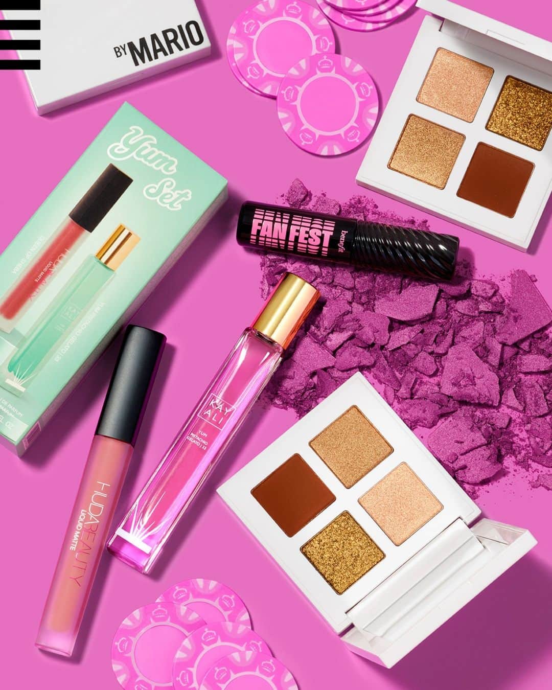 のインスタグラム：「Conseil du jour : mettez des mini dans votre vie ! 🥰⁣ ⁣ Les nouveautés hot du moment :⁣ 💚 Coffret maquillage et parfum Yum Set @kayali x @hudabeauty⁣ 👀 Mascara mini Fan Fest @benefitfrance⁣ 🔥 Palette Glam Squad Bronzey @makeupbymario⁣ ⁣ Uniquement chez Sephora.⁣ #SephoraFrance #makeup #fragrance」