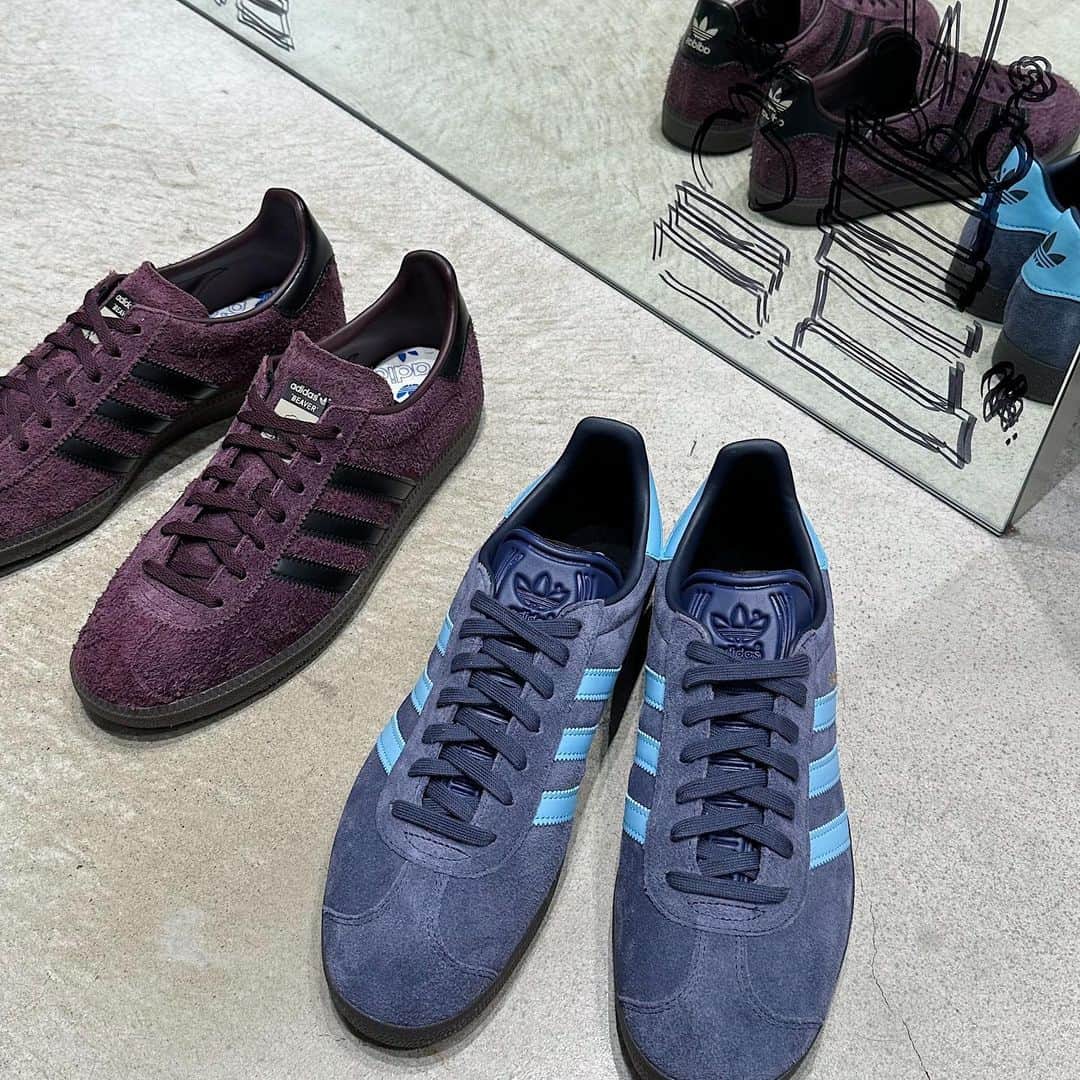 H BEAUTY&YOUTHさんのインスタグラム写真 - (H BEAUTY&YOUTHInstagram)「＜adidas originals＞ STATE SERIES OR for men ¥17,600 GAZELLE SUEDE NAVY for men ¥14,300 GAZELLE INDOOR for men&women ¥18,700  #H_beautyandyouth #エイチビューティアンドユース @h_beautyandyouth  #BEAUTYANDYOUTH #ビューティアンドユース #Unitedarrows #ユナイテッドアローズ #adidas #adidasoriginals」9月26日 16時19分 - h_beautyandyouth