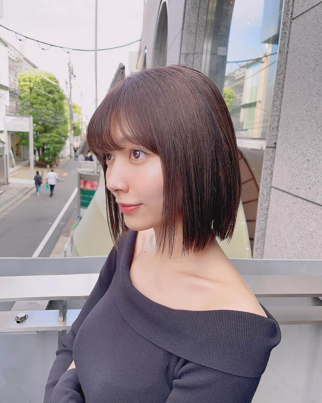 伊藤梨沙子さんのインスタグラム写真 - (伊藤梨沙子Instagram)「初めてのダブルカラー☕️  いつもわたしのふわっとした要望を汲み取って素敵なカラーリングをしてくださる @aidaman321 さん ありがとうございます、、😭  ヘアケアもがんばろ〜っと」9月26日 16時34分 - ito_risako