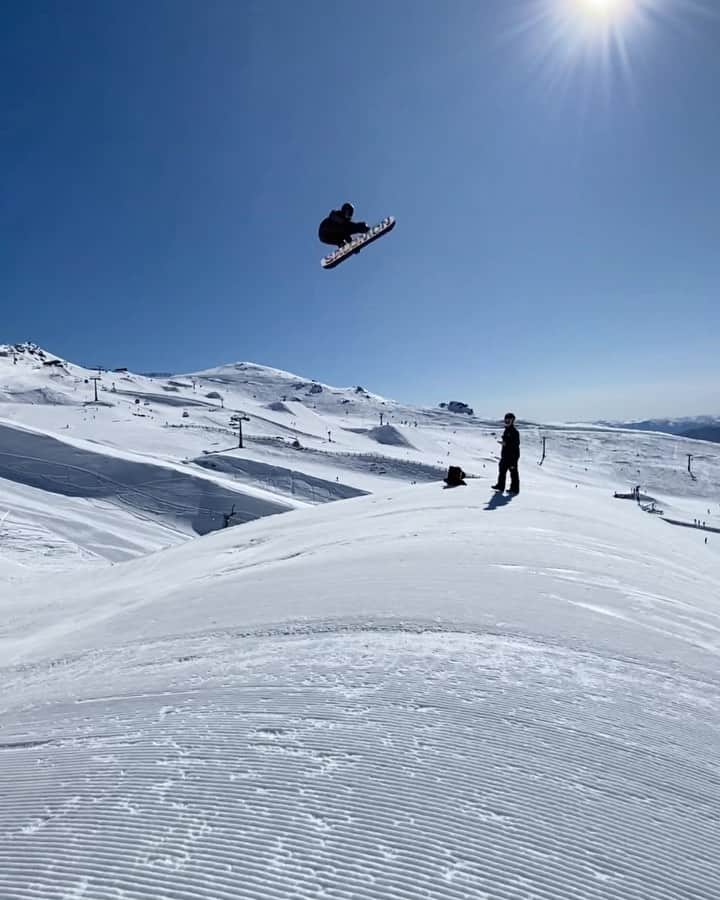 村瀬心椛のインスタグラム：「Cb1260 ,1440  #snowboarding  @monsterenergy @oakleysnowboarding @oakleyjapan @murasakisports_official @tateyamakings @gallium_wax #pap」