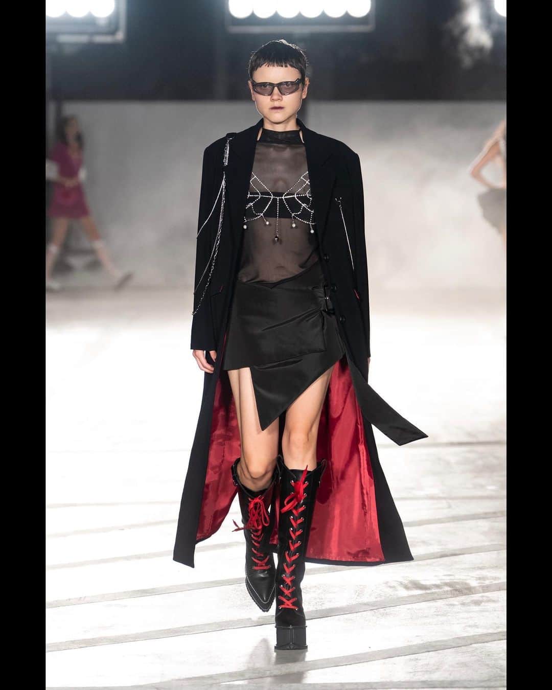 パメオ・ポーズのインスタグラム：「【PAMEO POSE 10th ANNIVERSARY RUNWAY - 2023 AW MOIST PUNK -】  - MY WAY - SHOW DIRECTOR： @kentoteranaka  MODEL： @nadekoles @tokyo.rebels  HAIR&MAKE UP： @mikiyafujioka0603 @shiseido_hma  STYLING&STREET CASTING： @remember_seiko  DIRECTOR OF PHOTOGRAPHY： @arimoremember (The End Tokyo) MOVIE DIRECTOR： @remember_seiko (The End Tokyo) RUNWAY PHOTO： @koji.shimamuraph  PRESS： @pred_pr  PRODUCTION： @sundesigninstitute  PERFORMANCE： @charitykase Supported By @fancyhimtokyo  GRAPHIC DESIGN： @bye_ayanon   MUSIC DIRECTOR： @peli4649  MUSIC  @outoforbitofficial , @gorovski.official / Drumatix @djhellofficial , Klaus Nomi / Cold Song 2013  PAMEO POSE DIRECTOR&DESIGNER： @peli4649   Thursday,August 24,2023 At JAPAN NATIONAL STADIUM  #pameopose #pameopose10thanniv」