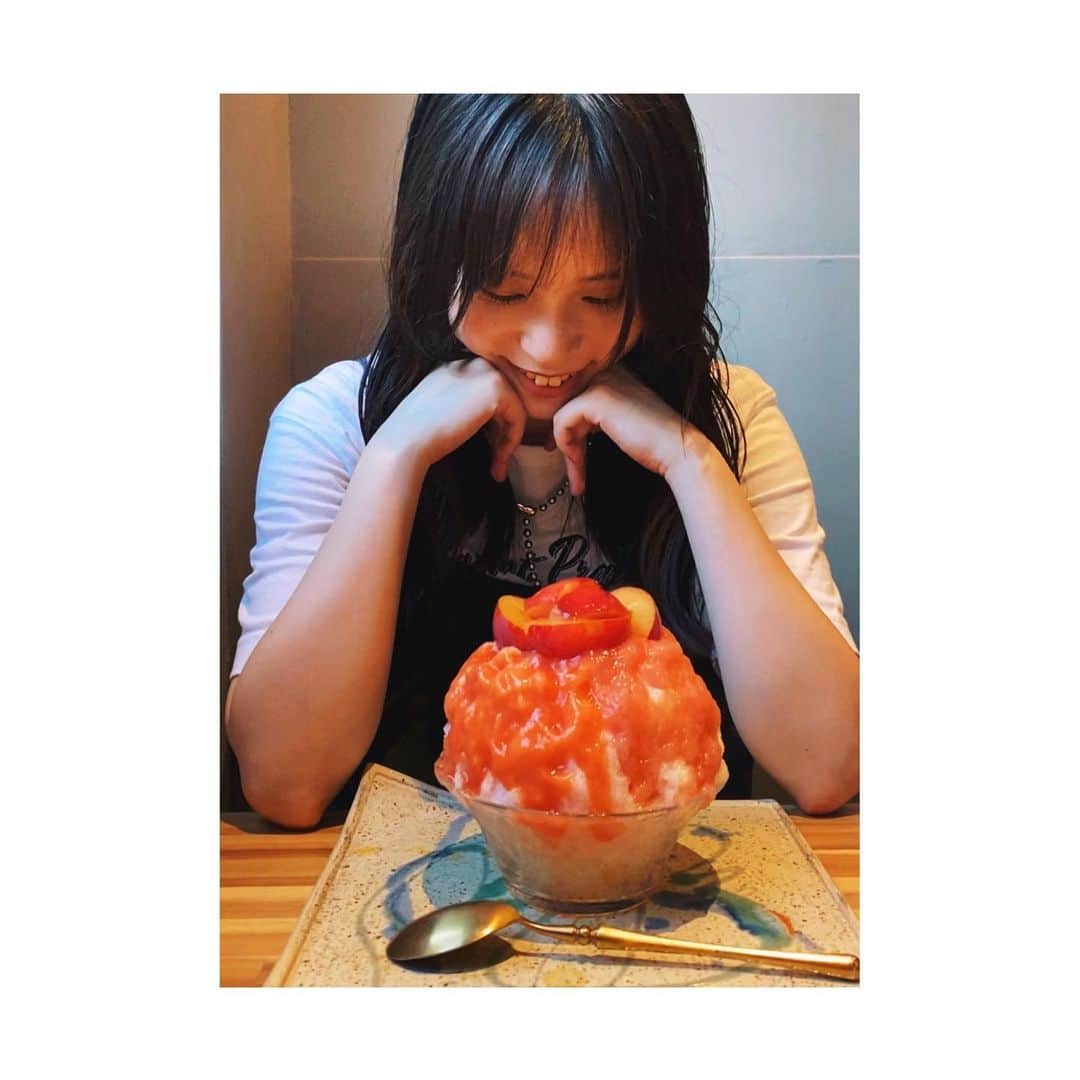 神田莉緒香のインスタグラム：「--- こいつぁ、すごかった。  . #かき氷」