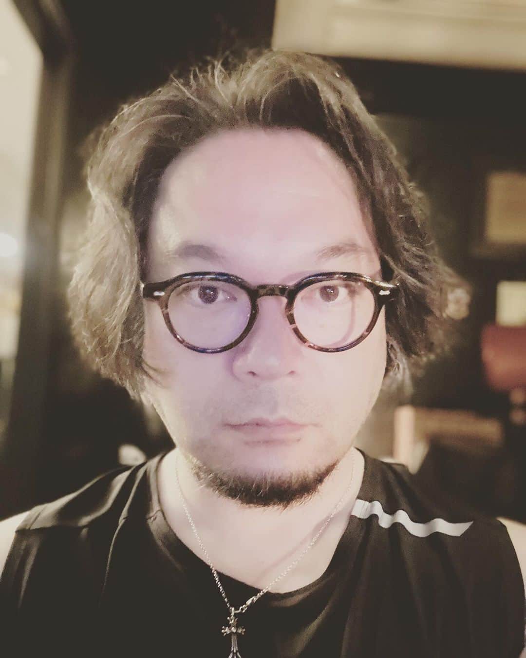 藤沢文翁さんのインスタグラム写真 - (藤沢文翁Instagram)「パソコン用のメガネを購入。演出用は、遠くまで見えないといけないので、度が強いのです。」9月26日 17時58分 - fujisawabun_o