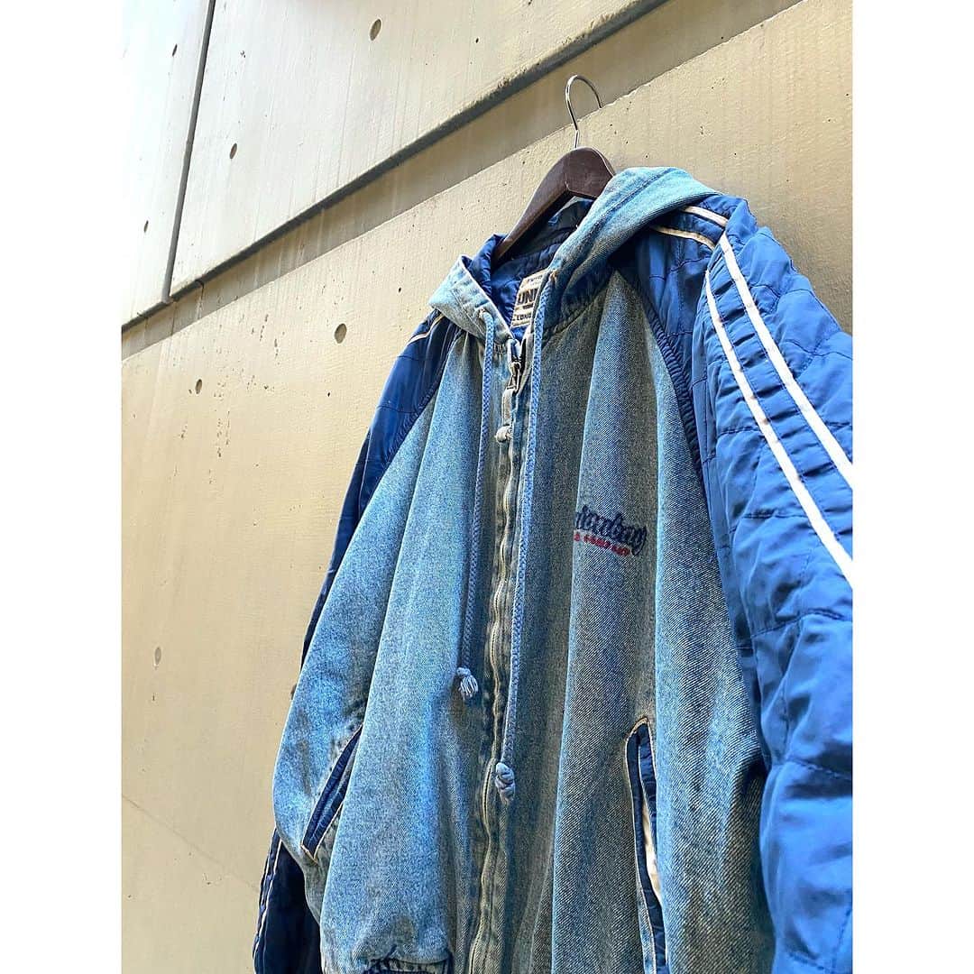 のインスタグラム：「ㅤㅤㅤㅤㅤㅤㅤㅤㅤㅤㅤㅤㅤ 【 denim hoodie stadium jumper 】  #古着 #古着屋 #東京 #下北 #下北沢 #下北沢古着 #下北沢古着屋 #フラミンゴ下北沢店 #スタジャン #デニムジャケット #フーディー #stadiumjumper #denimjacket #hoodie #vintage#mens#ladies#fashion#tokyo#shimokitazawa #优质的 #下北泽　#빈티지　#시모키타자와」