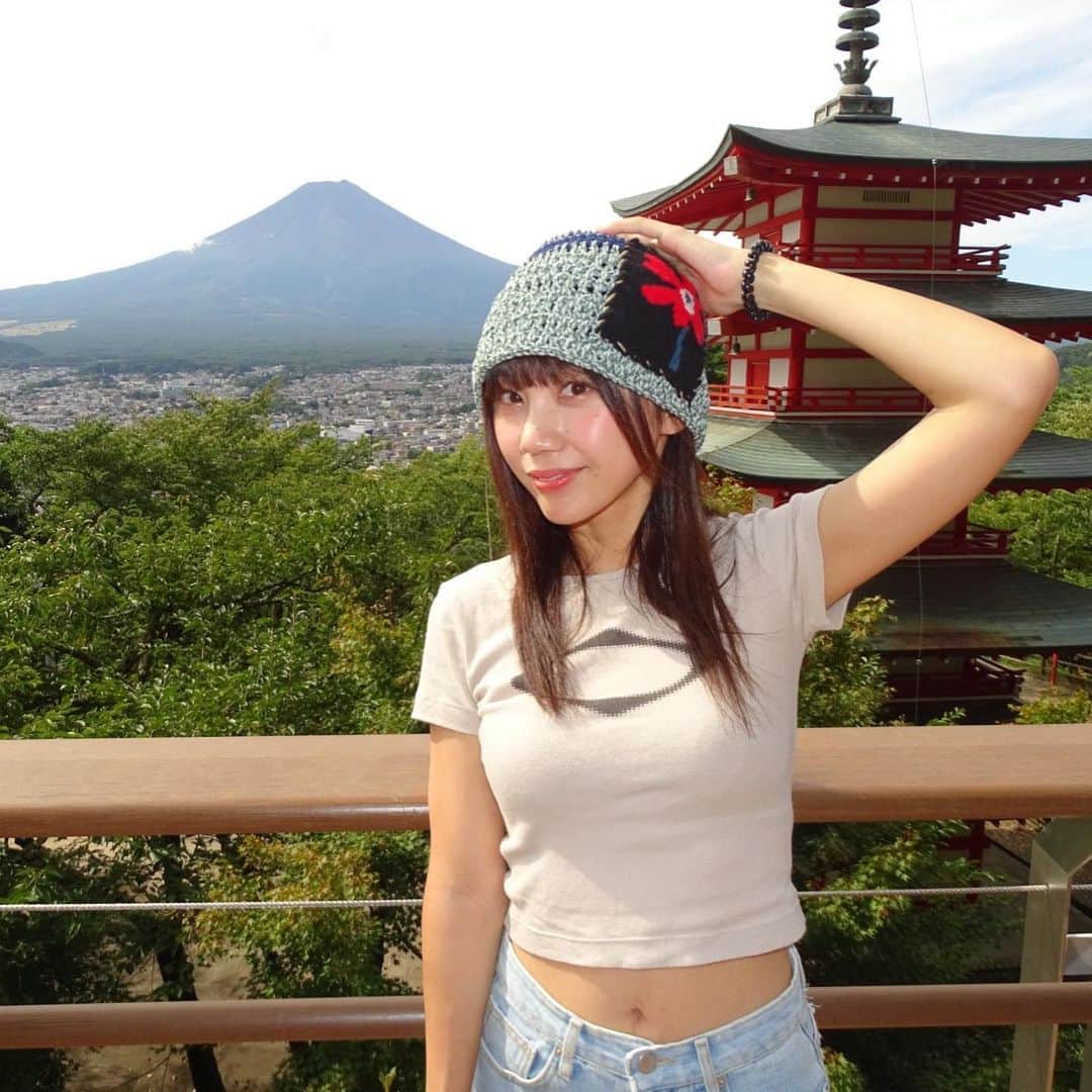 薮下柊のインスタグラム：「富士山綺麗🗻🌱  #富士山 #mtfuji」