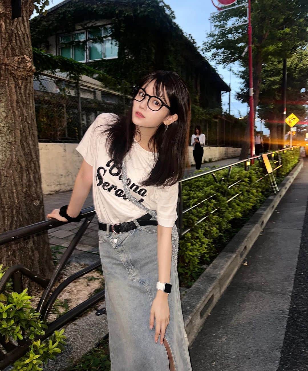 村山優香のインスタグラム：「ちょこっと事務所にラフ服   #秋服 ？  #村の服」