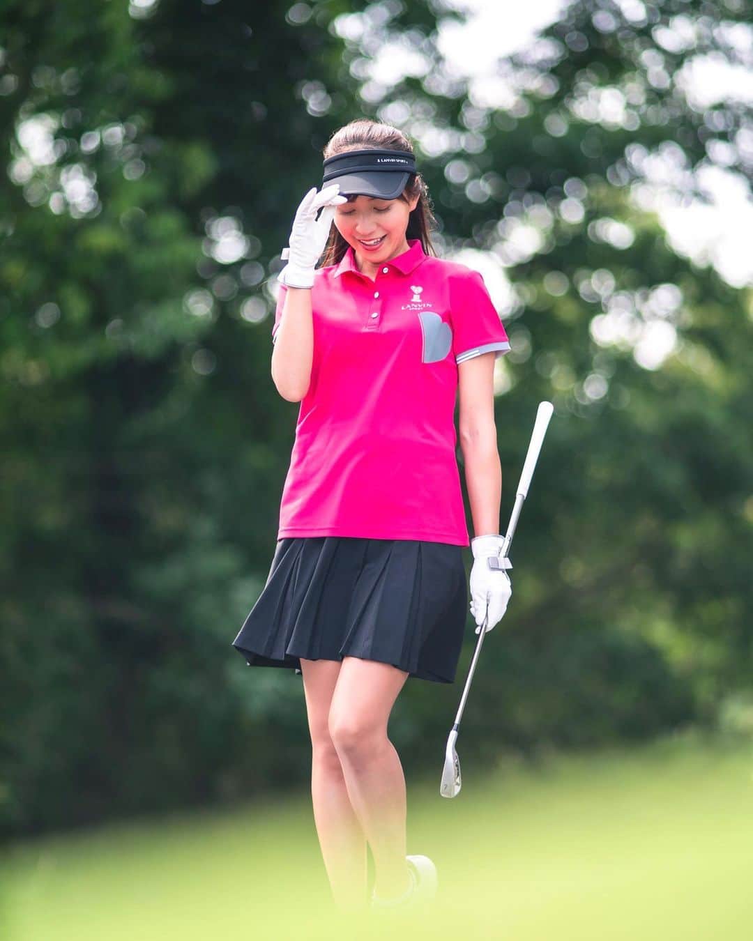 高沢奈苗さんのインスタグラム写真 - (高沢奈苗Instagram)「.  ビビットカラー🩷🩷🩷  @lanvin_sport_   .  .  #lanvinsport #golf #golffashion #ランバンスポール #ゴルフ女子 #ゴルフファッション #ネオンカラー」9月26日 19時32分 - nanaetakasawa