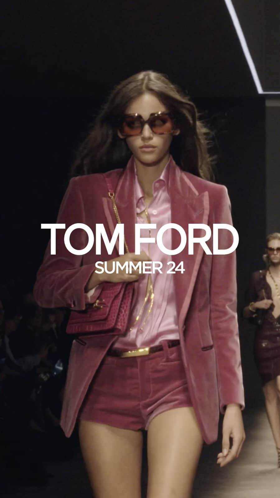 トムフォードのインスタグラム：「#TOMFORDSUMMER24」
