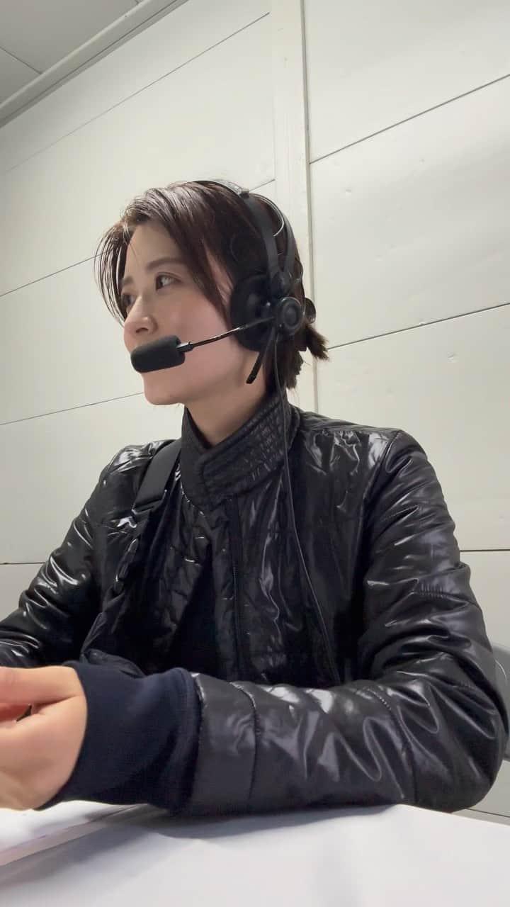 のインスタグラム：「* Behind the scenes of my work!! これが本業、事業も本業！  カメラロールに残っていた 中継仕事終わりの📸  #テレビ #日本テレビ #日本テレビアナウンサー #アナウンサー #中継 #ゴルフ #ゴルフ中継 #⛳️」