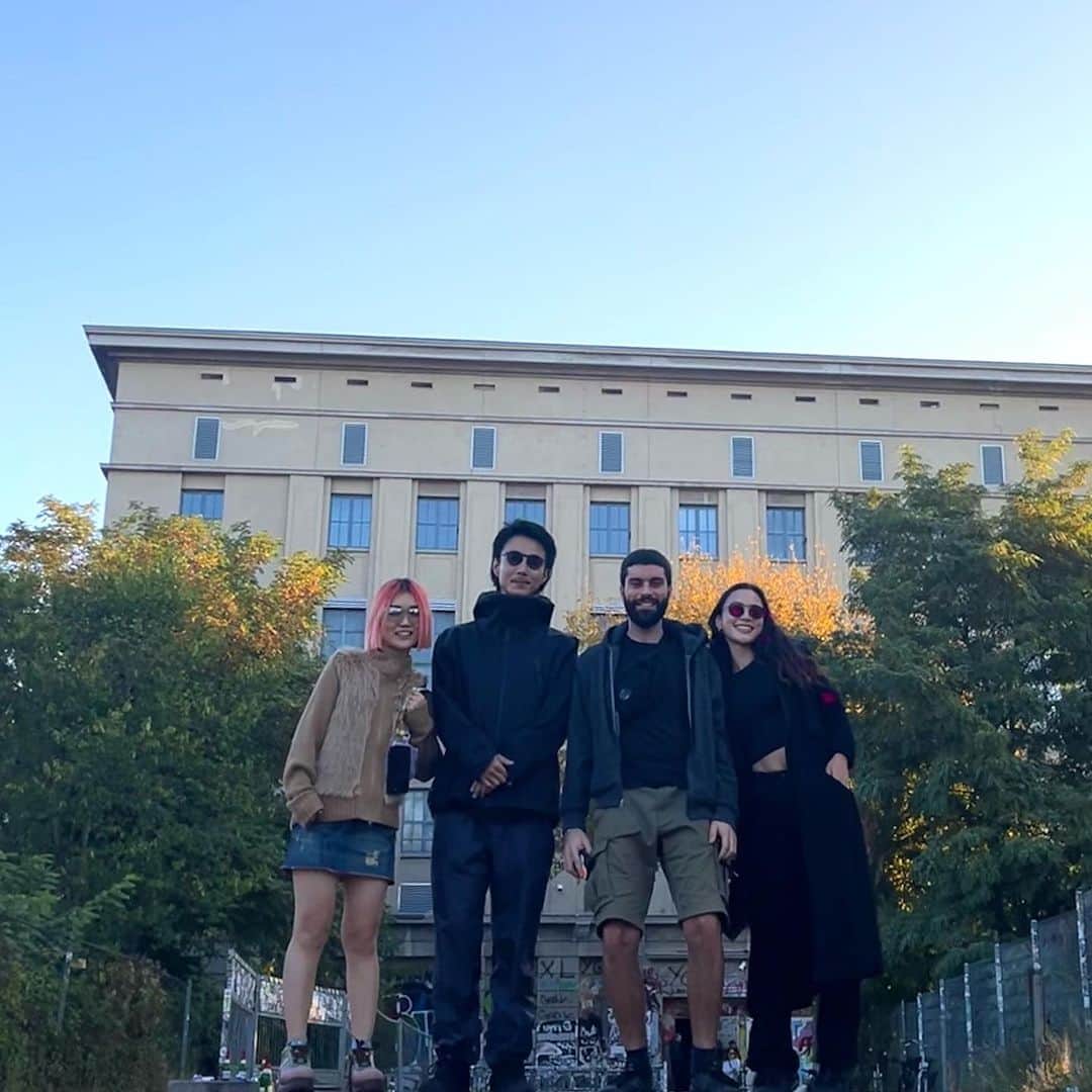 MARIA FUJIOKAさんのインスタグラム写真 - (MARIA FUJIOKAInstagram)「Thank you Berghain and to everyone who was there. That moment was truly crafted by each and every one of you💋 And for all the heartfelt messages, I am deeply touched and grateful💜 From the bottom of my heart, thank you. I hope to seeing you all again soon!🥰🙏  @berghain_ostgut   あの瞬間は、その場にいた皆さんで作り上げたものでした！本当にありがとうございます！また貴重な経験ができました。  そして、たくさんの心のこもったメッセージも頂き本当に嬉しいよかった😭💜心から、ありがとうございました。また近いうちに皆様と会える日を楽しみにしています🥰🥰」9月26日 20時12分 - mariasatelles
