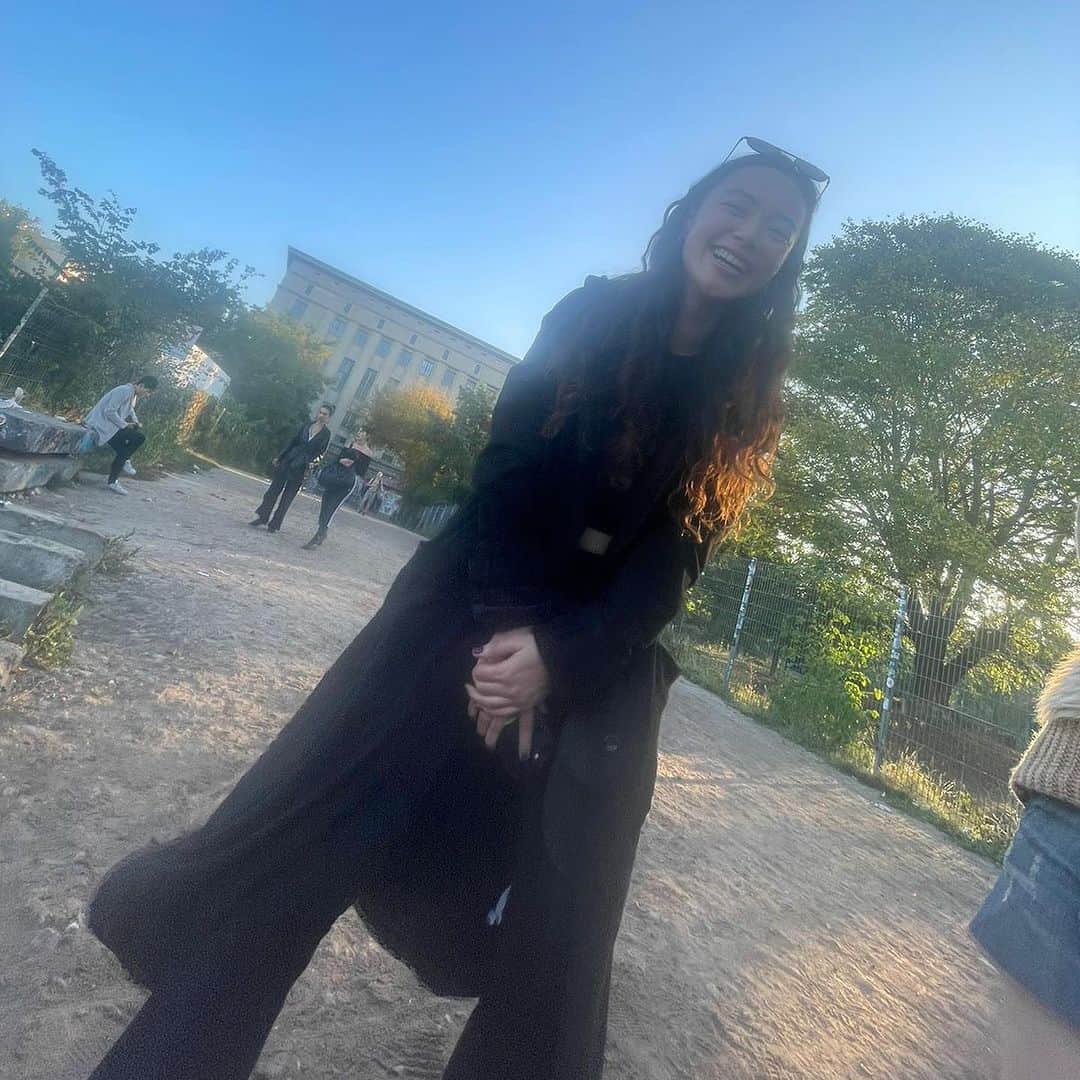 MARIA FUJIOKAさんのインスタグラム写真 - (MARIA FUJIOKAInstagram)「Thank you Berghain and to everyone who was there. That moment was truly crafted by each and every one of you💋 And for all the heartfelt messages, I am deeply touched and grateful💜 From the bottom of my heart, thank you. I hope to seeing you all again soon!🥰🙏  @berghain_ostgut   あの瞬間は、その場にいた皆さんで作り上げたものでした！本当にありがとうございます！また貴重な経験ができました。  そして、たくさんの心のこもったメッセージも頂き本当に嬉しいよかった😭💜心から、ありがとうございました。また近いうちに皆様と会える日を楽しみにしています🥰🥰」9月26日 20時12分 - mariasatelles
