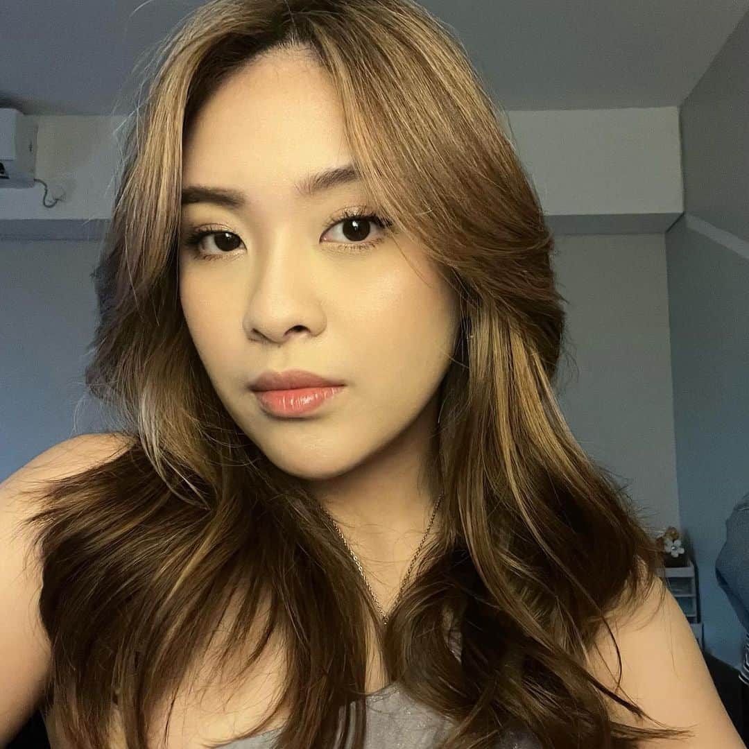 のインスタグラム：「feeling bleesed🙏🏻」