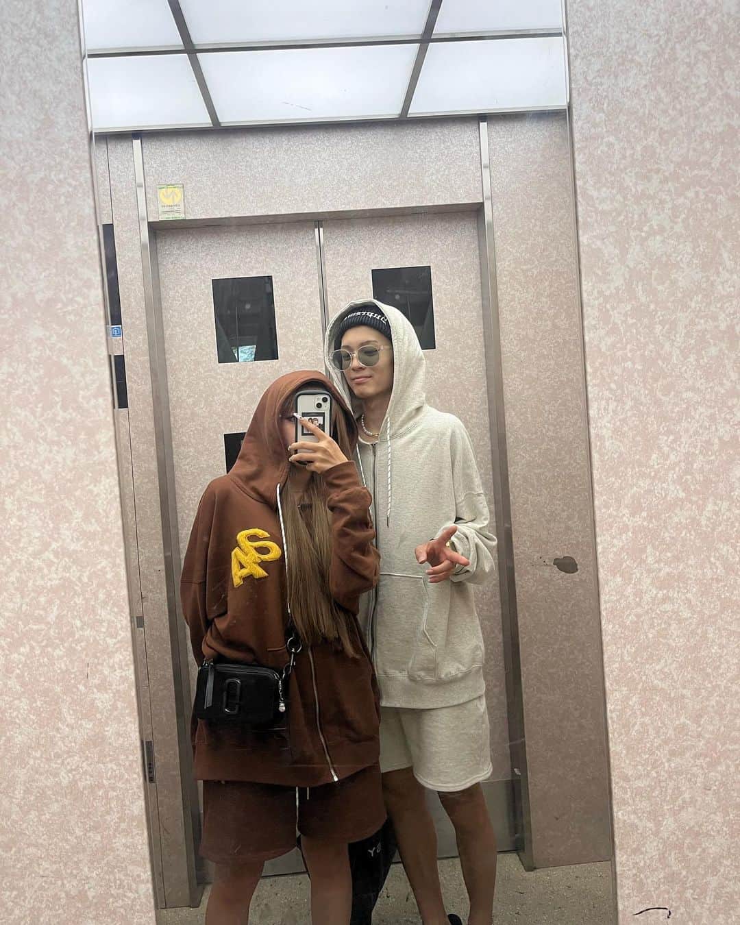 細川愛沙さんのインスタグラム写真 - (細川愛沙Instagram)「✔︎︎︎︎  沖縄２日目はあいさ×ANAPのコラボセットアップで ペアルックしたよ☺︎ @anap_official   あとペアリング作りにいったのーー💍 うれしい幸」9月26日 20時20分 - aaaisa.d.r.chihuahua