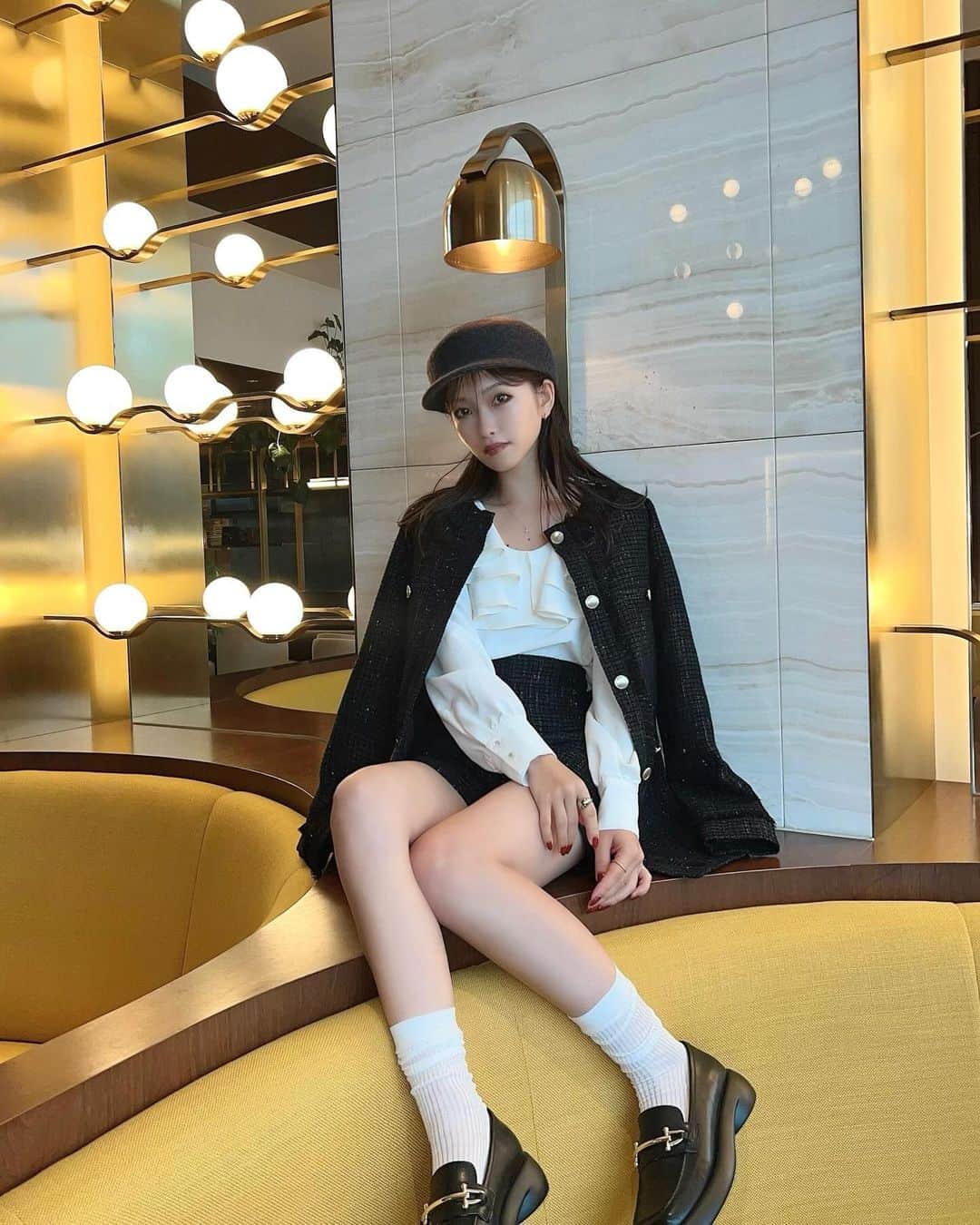 木田絵里香さんのインスタグラム写真 - (木田絵里香Instagram)「. liveで紹介したセトア可愛いけど先行販売のセトアも可愛いので載せておく🥳 . #セットアップ#秋コーデ#ジャケットコーデ」9月26日 20時24分 - erika_resexxy