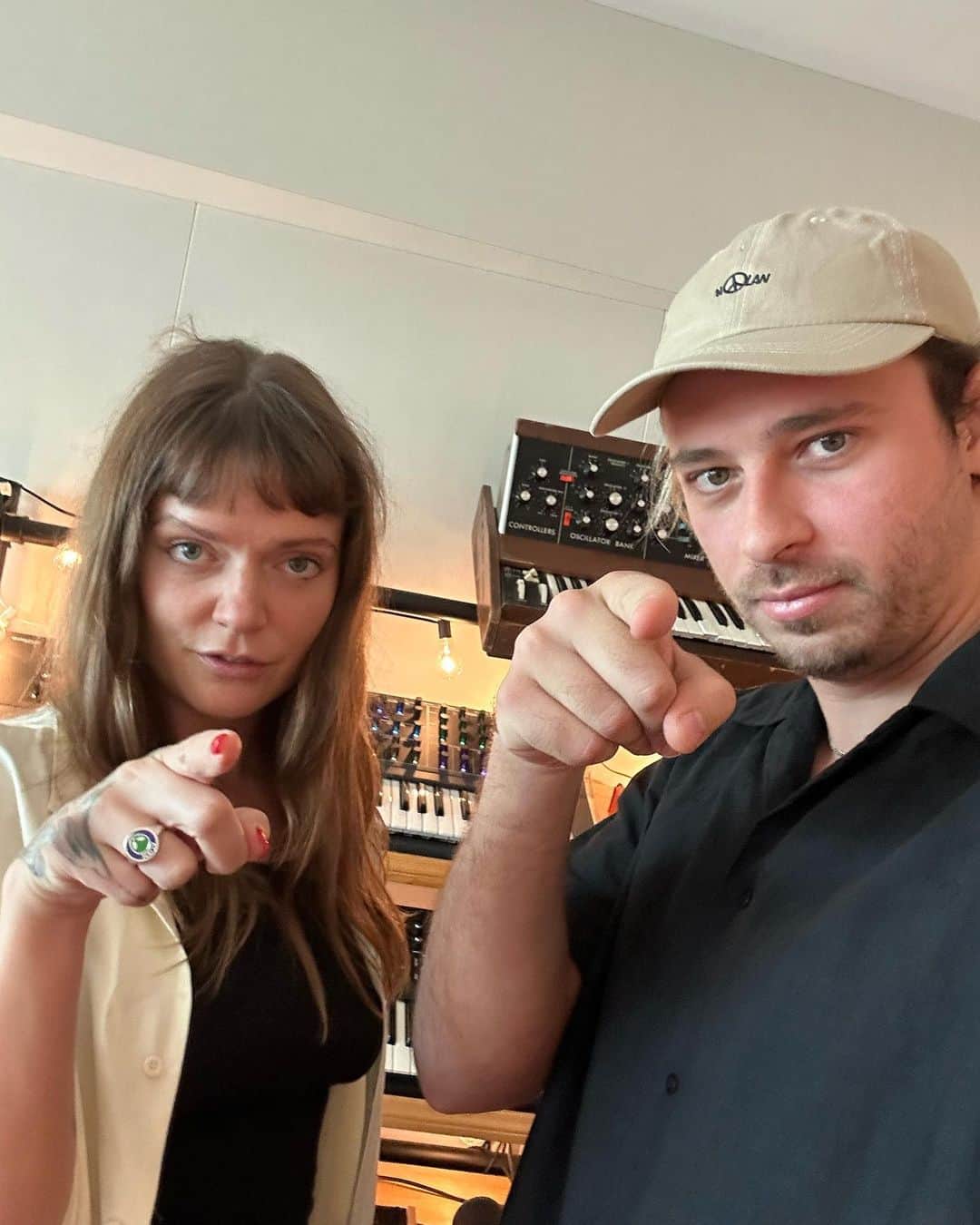 トーヴ・ローのインスタグラム：「Hello! We have been working together for many years and have always flirted with the idea of developing a new artist, together.  If you are an unsigned vocalist please send demos/voice notes, anything you want to share! demo.hunterz456@gmail.com  We promise to listen to everything!! (Please share streamable link) Much love,  Tove/Harley @tovelo」