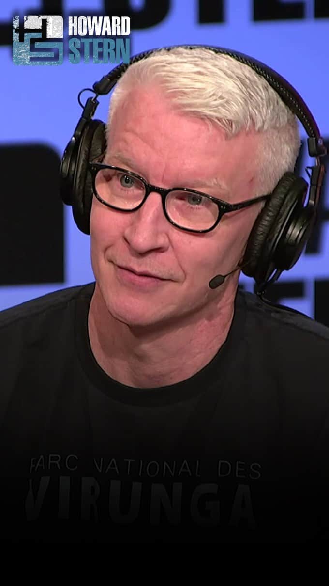 アンダーソン・クーパーのインスタグラム：「“I heard my dad’s voice for the first time since I was 10 years old.” @andersoncooper shares what it was like listening to a recording of an interview with his late father.」