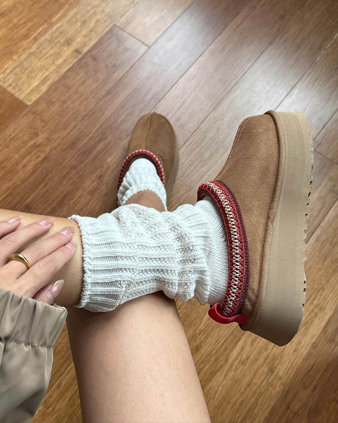 アグさんのインスタグラム写真 - (アグInstagram)「cozy in @ugg 🐻 #UggPartner」9月27日 6時40分 - ugg