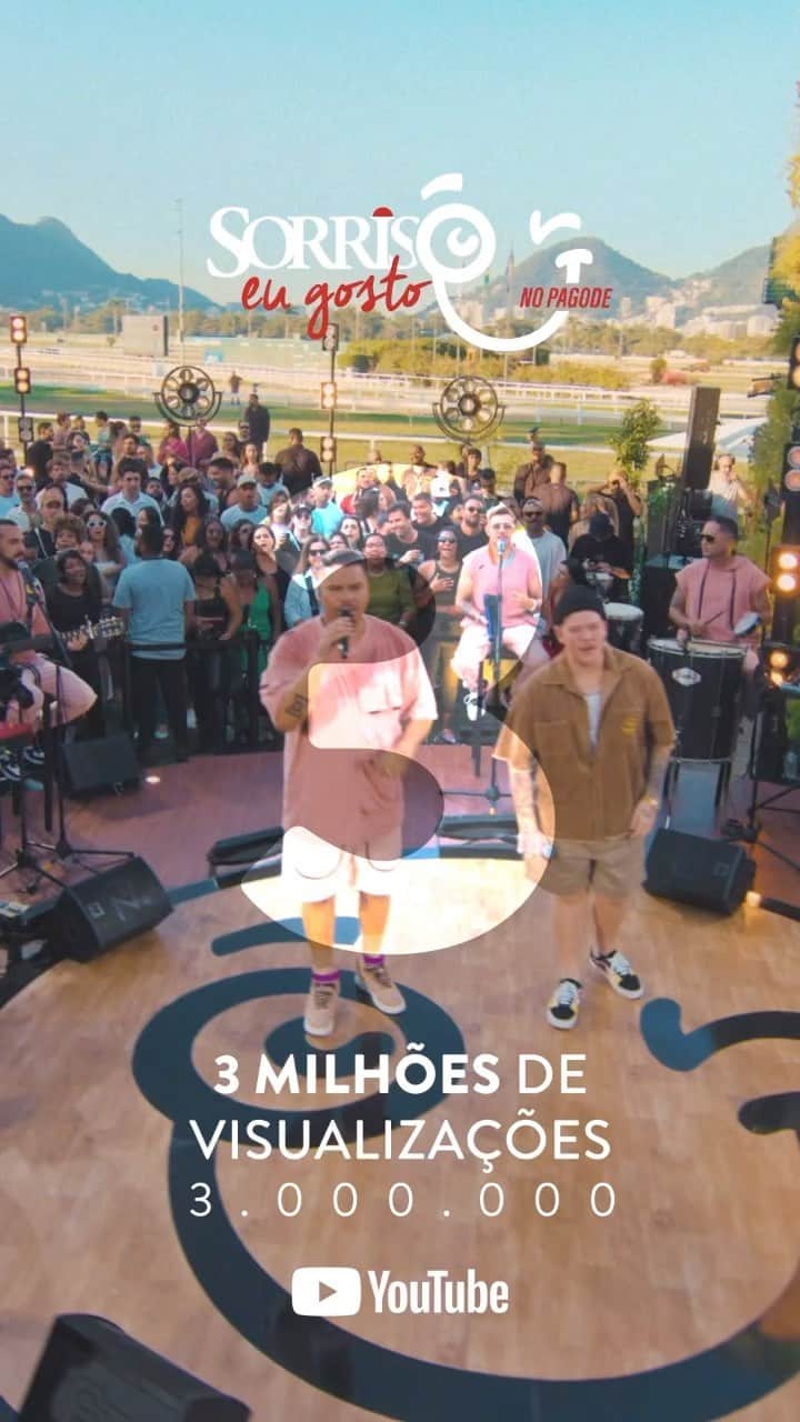 Sorriso Marotoのインスタグラム：「Chegamos em 3 MILHÕES de visualizações no clipe de ELA com o @ferrugem! 🚀🚀🚀  Seguimos em alta desde o lançamento nos clipes mais quentes do YouTube. 🔥  Valeuuuu turma, não parem de dar play!!!🙌🏽」