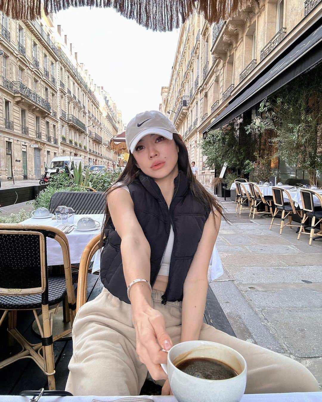 松岡李那さんのインスタグラム写真 - (松岡李那Instagram)「See u soon Paris🇫🇷✈️💕 #毎日投稿challenge @linahxoxo 💕 #paris #travel #flight」9月26日 22時12分 - linahxoxo