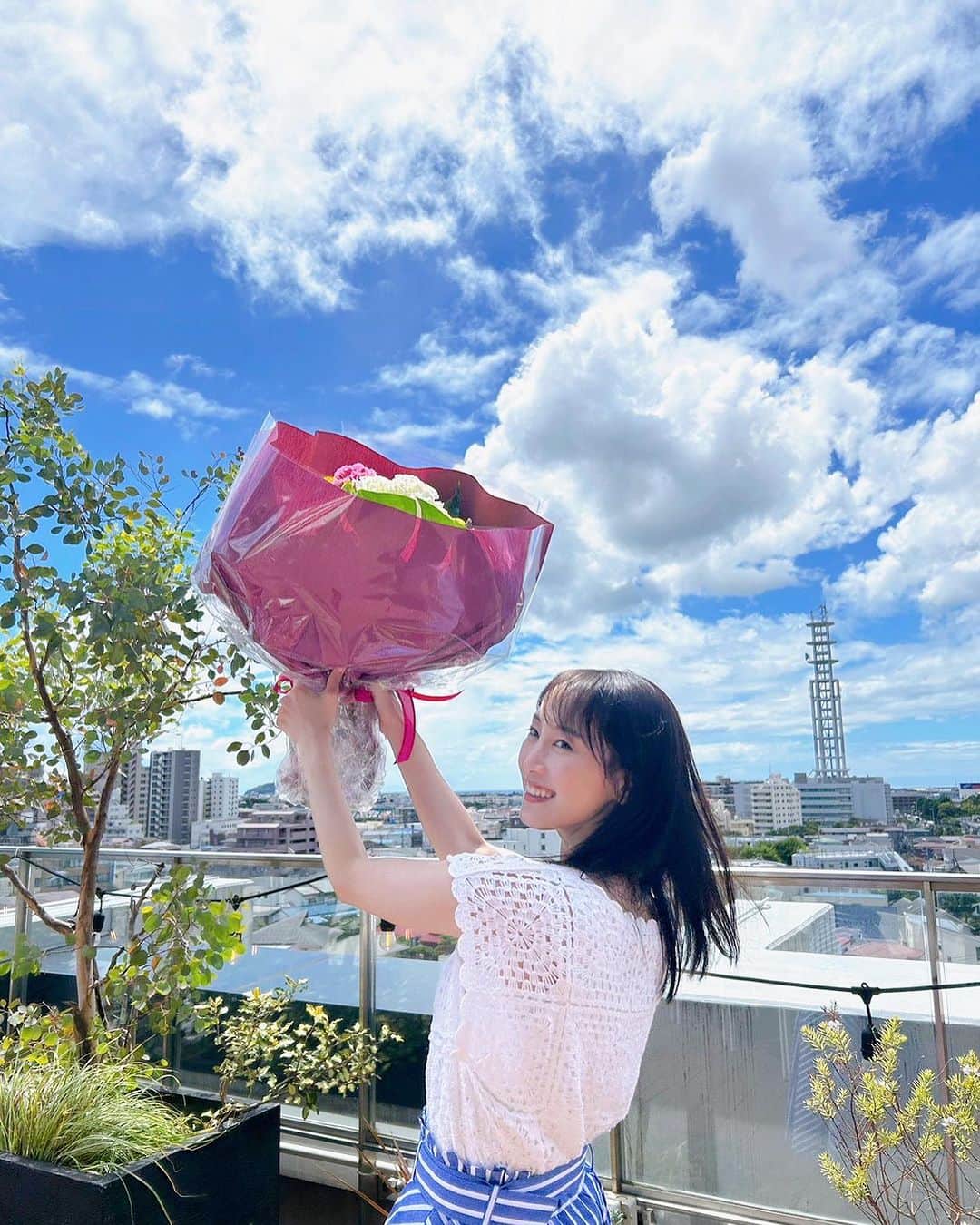 松井玲奈さんのインスタグラム写真 - (松井玲奈Instagram)「『#やわ男とカタ子』ご覧いただきありがとうございました。 各配信サイトなどでご覧いただけるので、見逃した！や、これからみたい！と思っている方、何度も見たいと思ってくださるそこのあなた！ぜひ、配信でも宜しくお願いします。  やわ男とカタ子2はあるかな？あってほしいなあ。 小柳さんと藤子のその後、気になりますよねえ。」9月26日 22時21分 - renamatui27