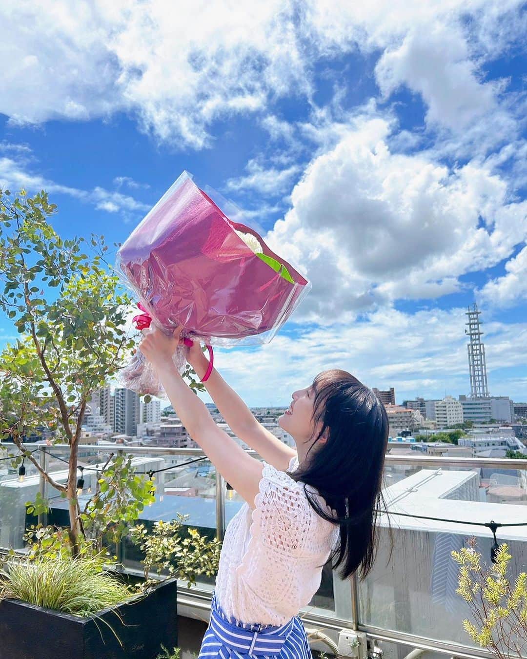 のインスタグラム：「『#やわ男とカタ子』ご覧いただきありがとうございました。 各配信サイトなどでご覧いただけるので、見逃した！や、これからみたい！と思っている方、何度も見たいと思ってくださるそこのあなた！ぜひ、配信でも宜しくお願いします。  やわ男とカタ子2はあるかな？あってほしいなあ。 小柳さんと藤子のその後、気になりますよねえ。」