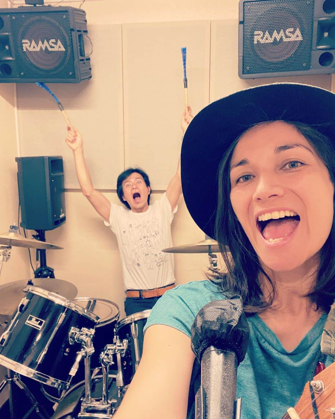 KATさんのインスタグラム写真 - (KATInstagram)「Rehearsal with Masaki today! We are soooo excited to play our first Tokyo show in FOUR YEARS!!! 🙌🏼🙌🏼  The show is sold out! I might be able to live stream it on twitch so you can follow me there if you want to see it!  今日はマサキとライブのリハーサル！　四年ぶりの東京でのライブ楽しみです！  ライブチケットは売り切れましたが、twitch の方でライブストリームを出来るかもしれません！　是非そのでフォローしてください。」9月26日 22時56分 - katmcdowell