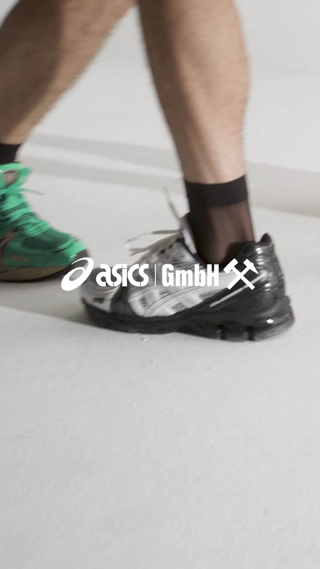 Titoloのインスタグラム：「Celebrating 30 years of iconic style! ASICS teams up with GmbH for a one-of-a-kind GEL-KAYANO™ legacy. 👟 #ASICSxGmbH #GELKAYANO30   Get your pair @titoloshop   Style Code: 1203A350 100」