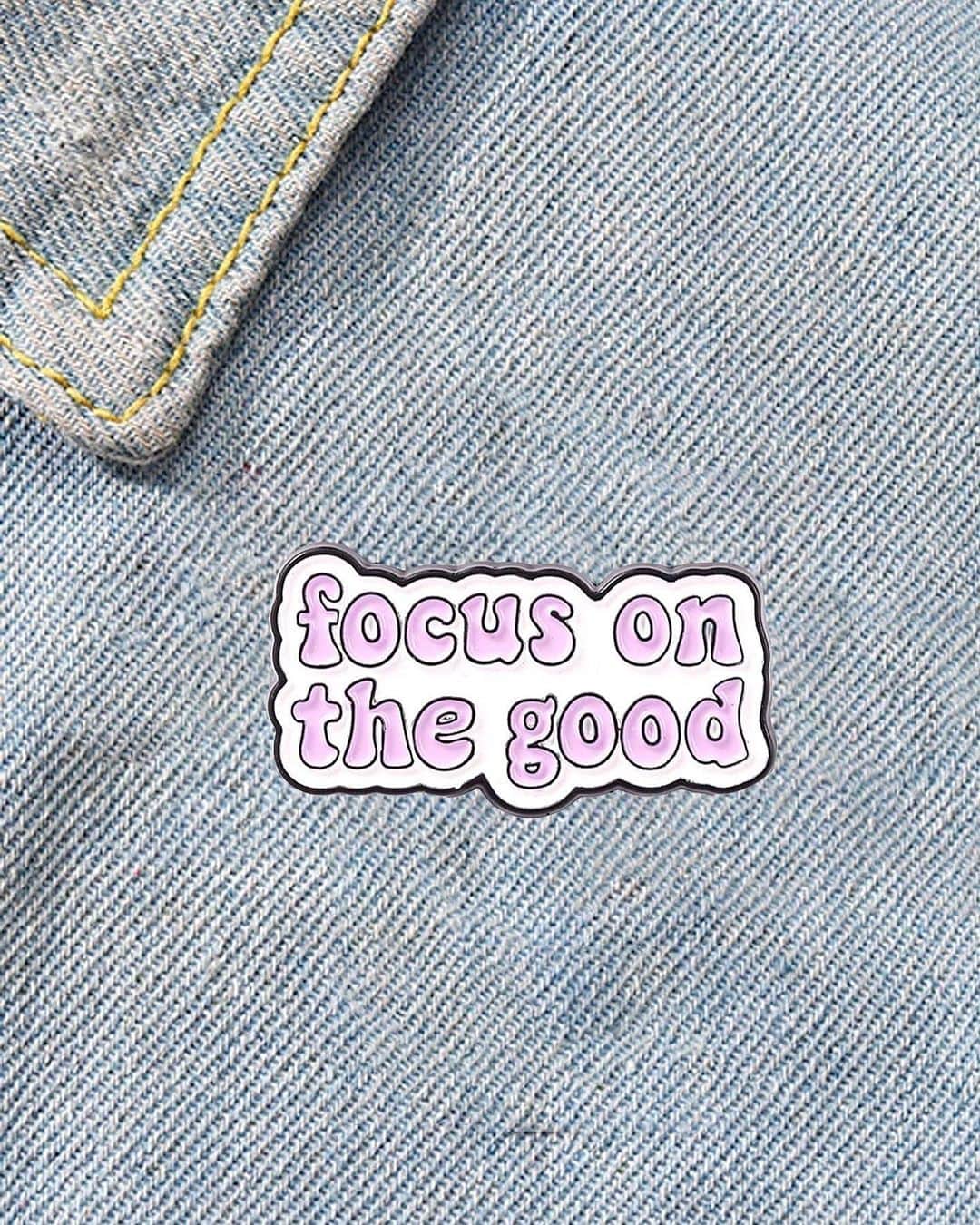 SHEINさんのインスタグラム写真 - (SHEINInstagram)「Doubting yourself? Put a pin in it! 📌😉 Positive self-talk only 💕💫 Which affirmation is your aspiration? 👇  🔎19353385  #SHEIN #SHEINforAll #SHEINstyle #fashion #chic #saveinstyle」9月26日 23時30分 - sheinofficial