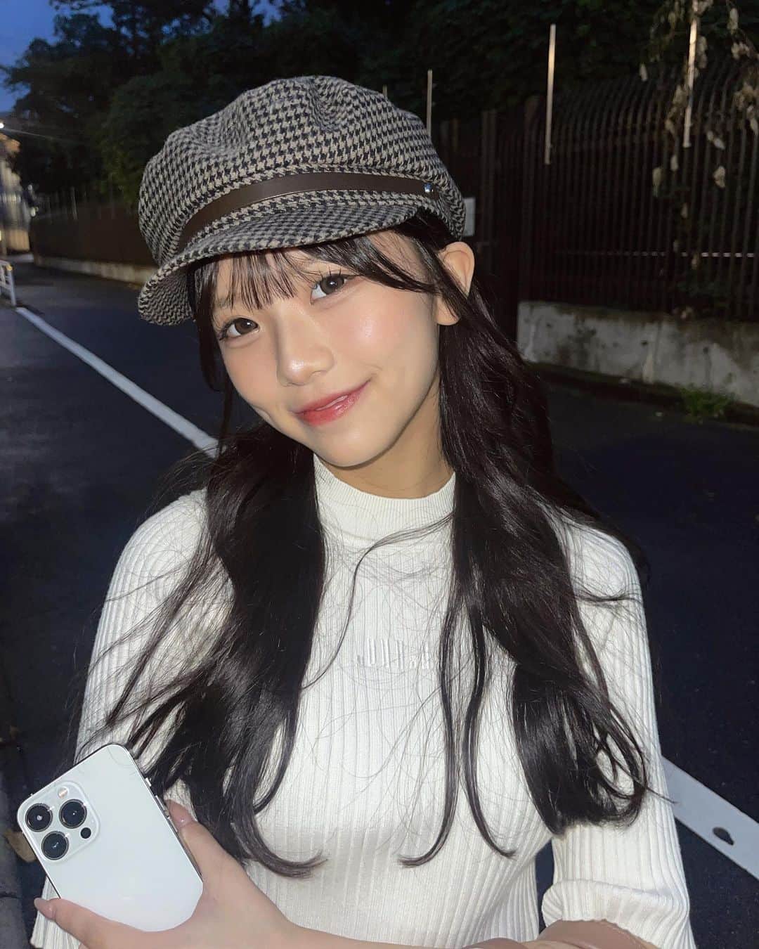 みつきなんだよねのインスタグラム：「かわいい帽子買ったんだーっ₍˄·͈༝·͈˄₎✨️」