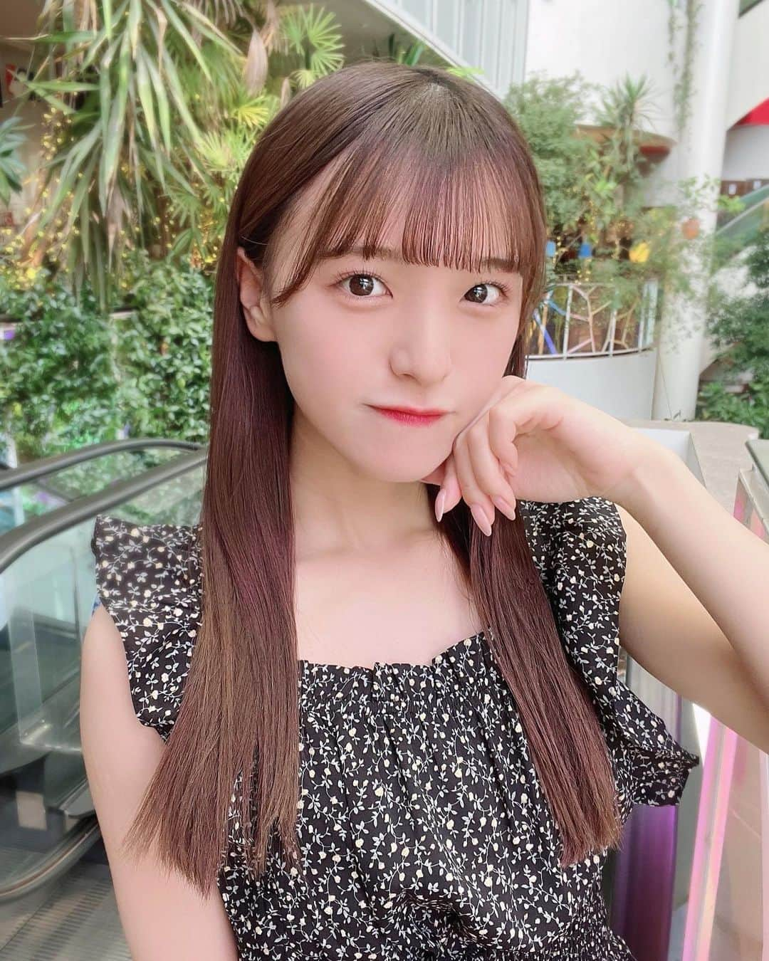 茉城奈那さんのインスタグラム写真 - (茉城奈那Instagram)「夏に撮ったのがまだあった👶🏻 ⁡ 夏服好きだったけど秋服も冬服も楽しみ〜 ⁡ ⁡ ⁡ ⁡ ⁡ ⁡ #アイドル #地下アイドル #idol #ınstagood #ヘアアレンジ #ストレートヘア #ピンクブラウン #ブラウンカラー #グレージュ」9月26日 23時39分 - nanchan_1010