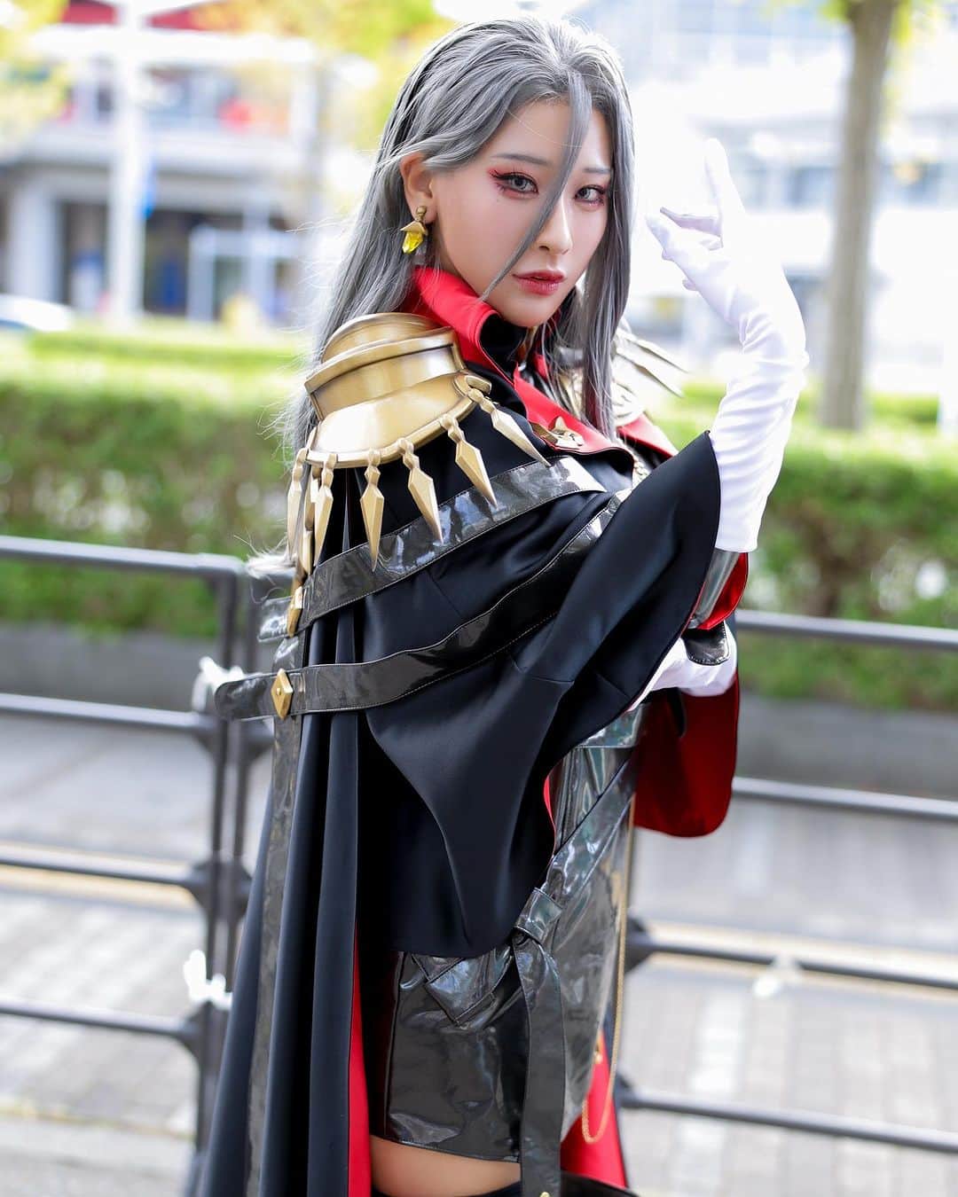 花宮いのりさんのインスタグラム写真 - (花宮いのりInstagram)「#TGS2023  #鈴蘭の剣 ブースにて 【サフィア】役で出演させていただきました⚔️  @xdgames.official    #東京ゲームショウ   #東京ゲームショウ2023   #アニメ   #アニメコスプレ   #コスプレイヤー   #コスプレ   #戦闘服  #engagekisscosplay   #cosplay   #cosplaygirl   #cosplaysexy   #コンパニオン   #cosplayphotography  #comicmarket   #comicmarketcosplay  #tokyogameshow   #tokyogameshow2023   #鈴蘭の剣  #鈴蘭  #スズラン  #ゲーム  #ゲームコスプレ   #サフィア」9月26日 23時51分 - hanamiyainori0118_official