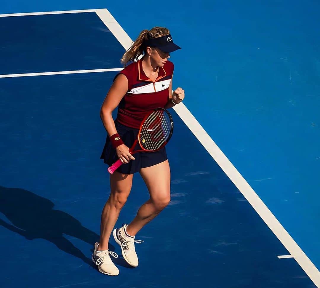 アナスタシア・パブリュチェンコワのインスタグラム：「Nice to be back on this special court and get the W today ✨ so many nice memories 🥰」