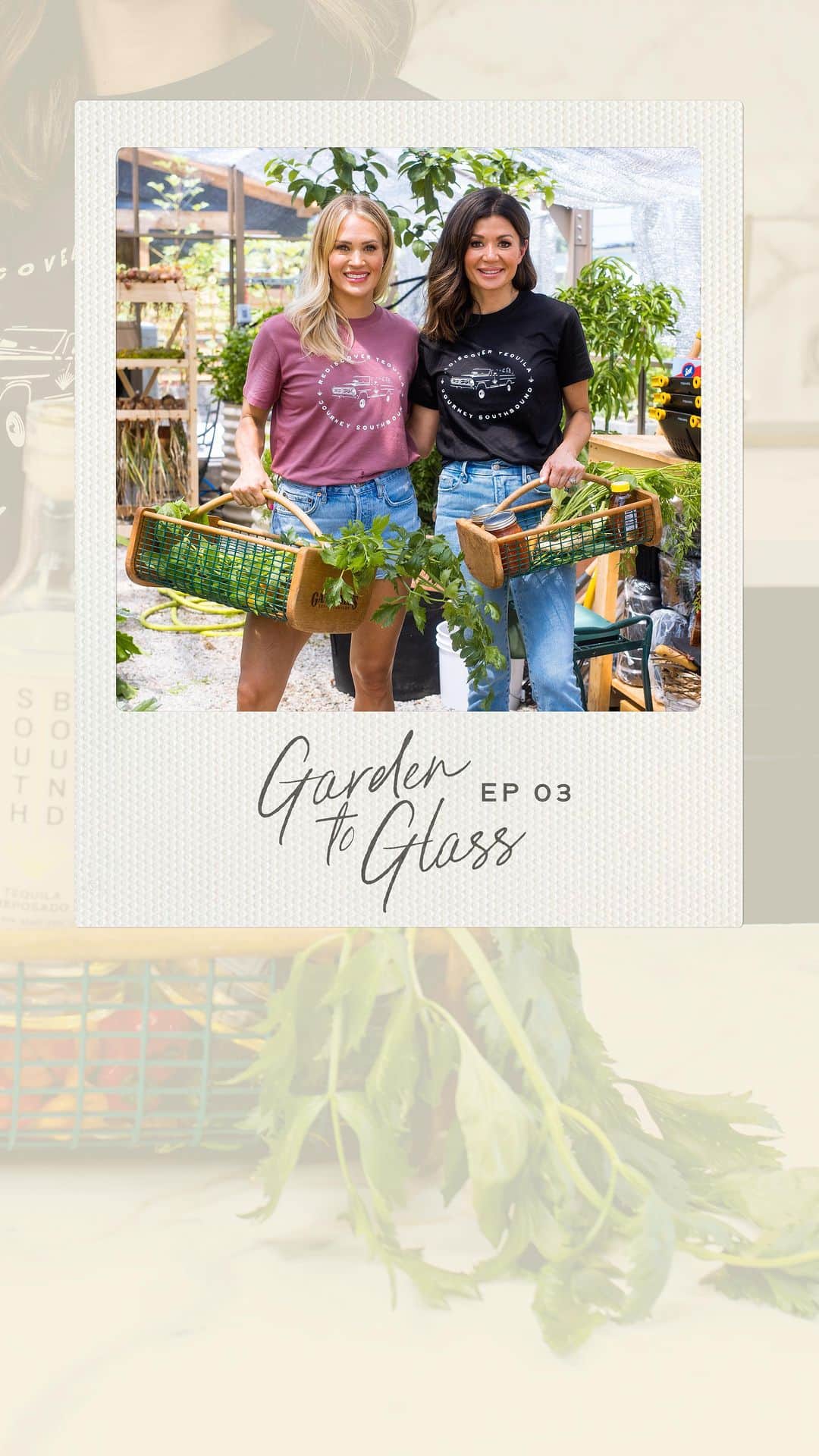 キャリー・アンダーウッドのインスタグラム：「Welcome back to... Garden to Glass! Watch @iveychilders and @carrieunderwood take on the heat of Carrie’s garden jalepeños and habañeros while mixing up spicy margaritas.   Head to our YouTube channel for a little competition and a little spice, plus snag the recipe for your new go-to spicy margarita ft. Southbound Blanco.   #GardenToGlass #DrinkSouthbound #SouthboundTequila」