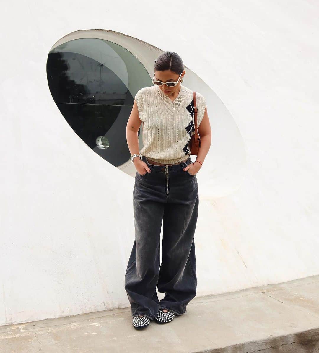 Mariana Sampaioさんのインスタグラム写真 - (Mariana SampaioInstagram)「De ontem. Vogue Negócios @voguebrasil 👩🏻‍💻  #FashionInsights #fashion」9月27日 0時36分 - mariana
