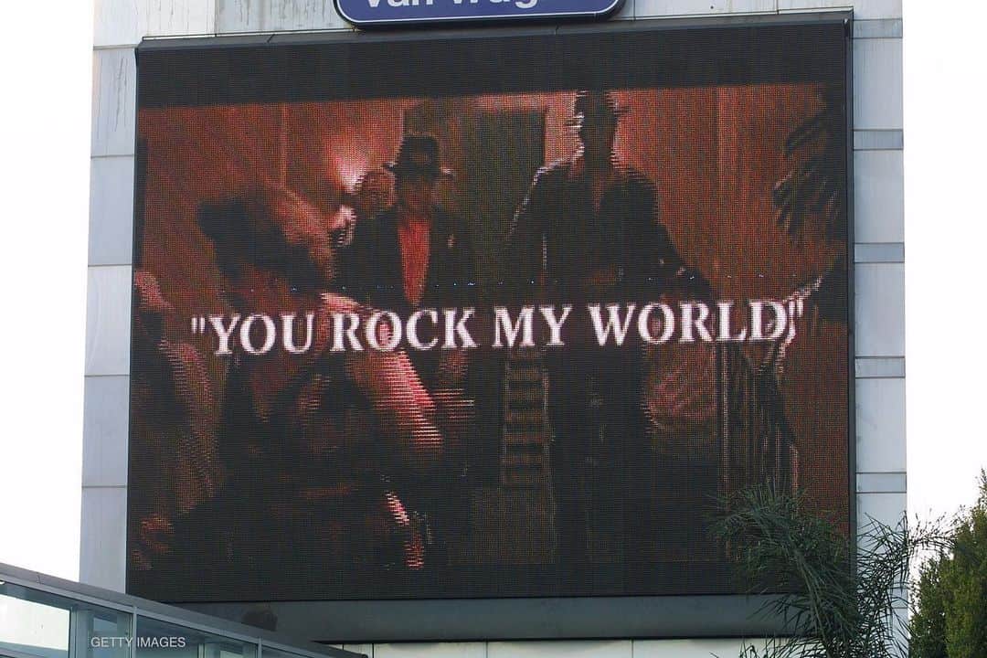 マイケル・ジャクソンのインスタグラム：「On this date in 2001, the short film for Michael’s “You Rock My World” premiered on MTV. The debut was also shown on a jumbotron on Sunset Boulevard in Los Angeles. The cast includes comedian Chris Tucker as Michael’s friend and legendary actor Marlon Brando as owner of the night club they visit as the pair pursue the affections of a beautiful woman. Hit the link in stories to watch the 13-minute plus film now.」