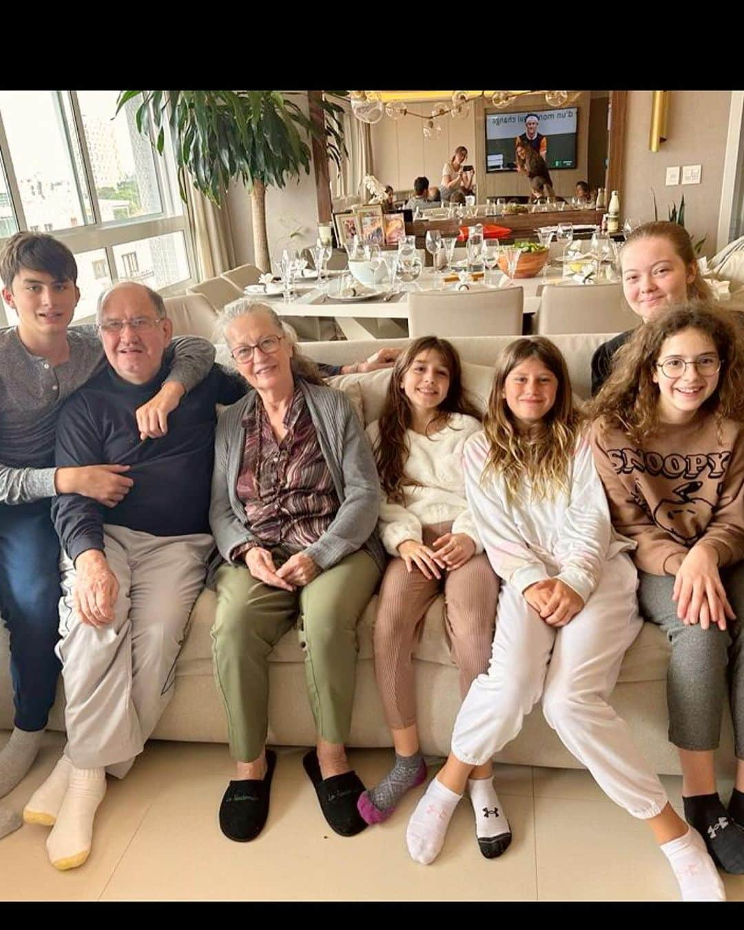 ジゼル・ブンチェンさんのインスタグラム写真 - (ジゼル・ブンチェンInstagram)「Always in my heart and prayers ❤️ Sempre no meu coração e nas minhas orações #family #família」9月27日 1時09分 - gisele