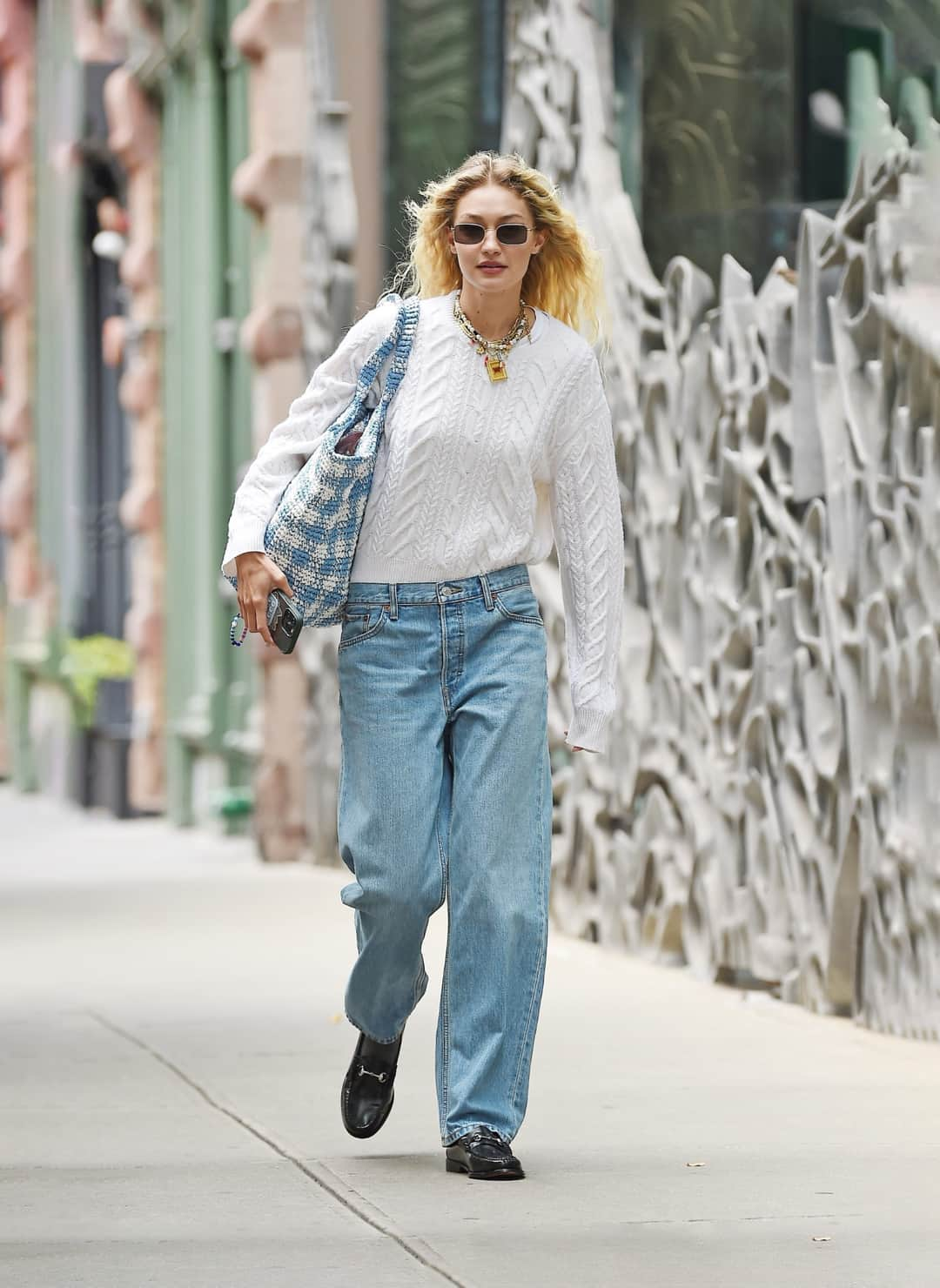 RE/DONEのインスタグラム：「@gigihadid photographed in NYC wearing the Loose Long in Wasted Indigo #myredones」