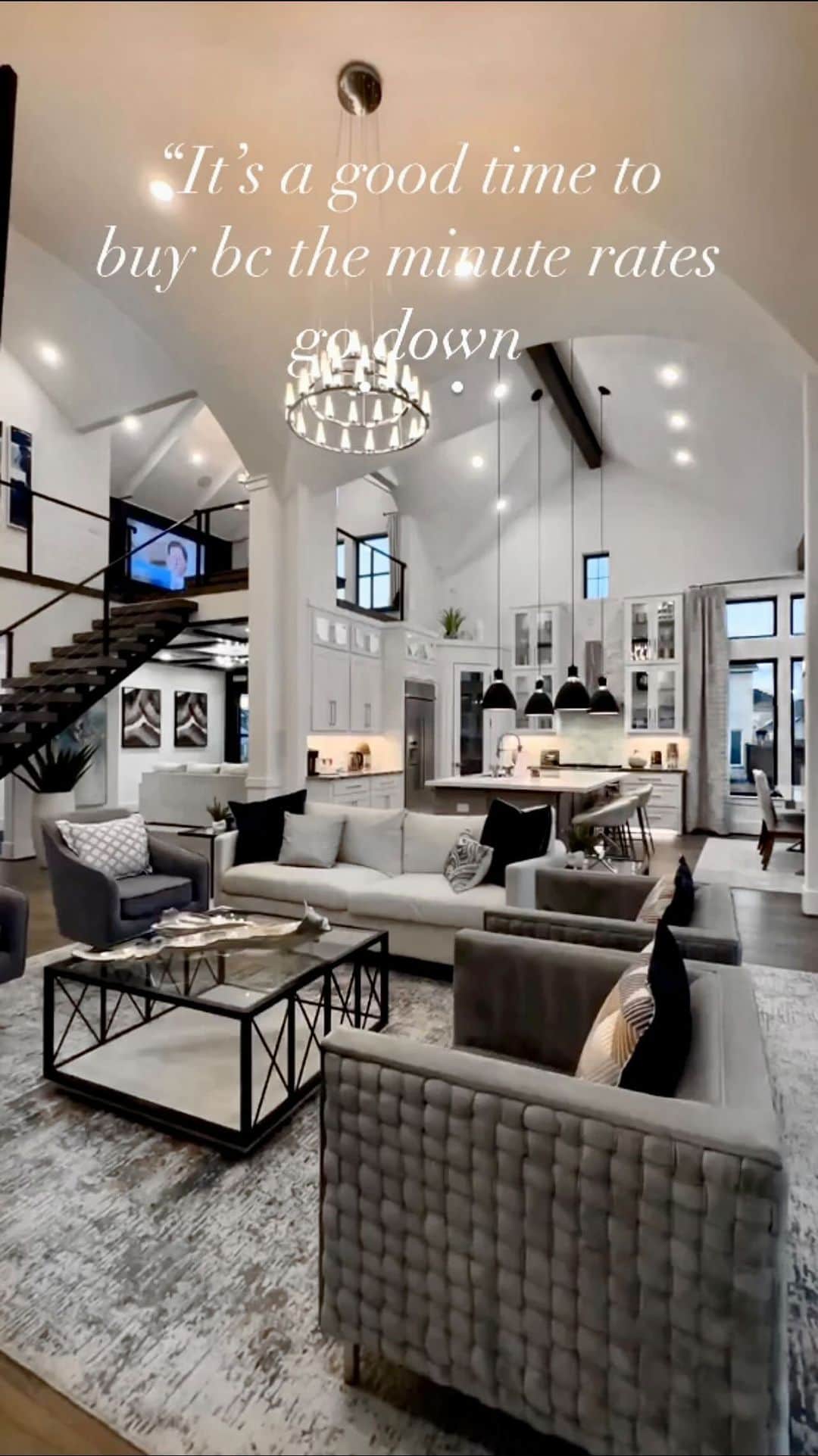 ジェセニア・バイスのインスタグラム：「To buy or not to buy? The question everyone has , explained by Barbra Corcoran. What are your thoughts ?   #realestate #realestateinvestor #realestateagent #realestateinvesting #realestateagents #realestatenews #realestateadvice」