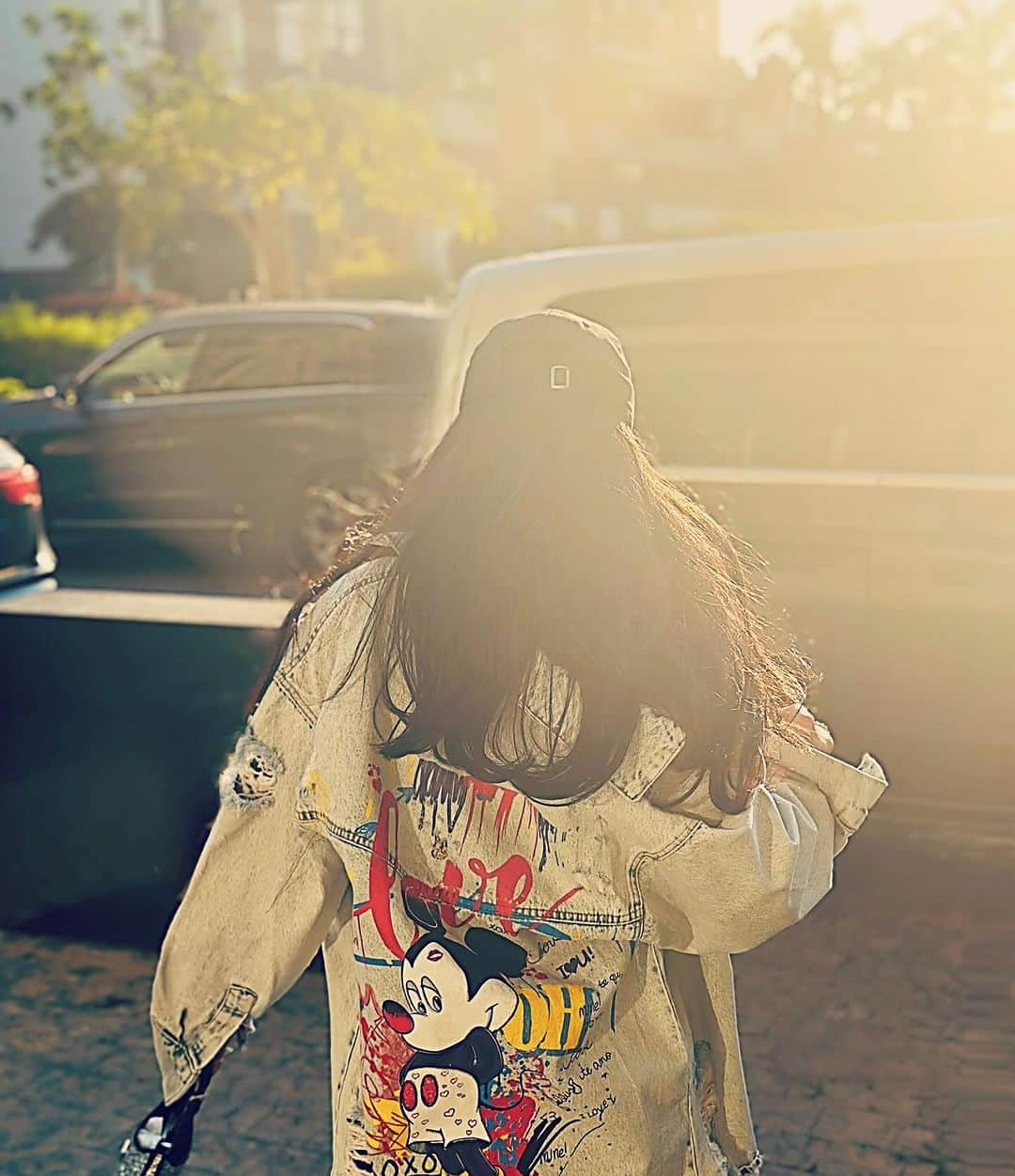 さんのインスタグラム写真 - (Instagram)「Kindness Melts hearts.  And when you Believe in yourself and know you’re Enough, the light you Radiate will touch everyone around.💖 #offtogreatdays #Haifawehbe」9月27日 3時03分 - haifawehbe