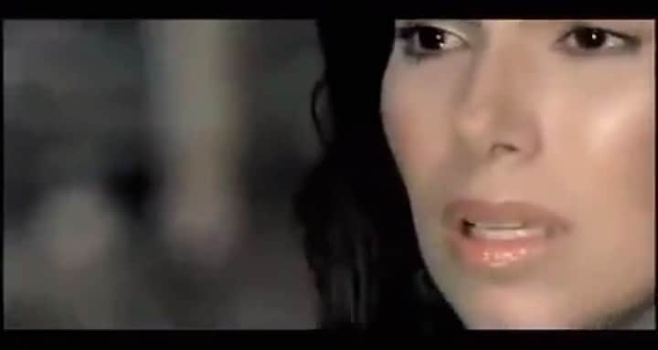 ロゼリン・サンチェスのインスタグラム：「AMOR AMOR  What a wild ride that was! Expresión artística a lo máximo.  Si les cuento todo lo que pasé después de ese vídeo ???? Ay mama mía 😳  But it was for sure as close to a masterpiece as we wanted! Nominated for a Latin Grammy. Gracias Tego Calderón, Tyrese, Pablo Croce, Pedro Castro, Roy Tavare, Raymond Calderon, Cary Robinson, Alejandro Peraza, Clark Ivor y todo el equipo técnico en la República Dominicana for this EPIC EXPERIENCE 🫶💫」