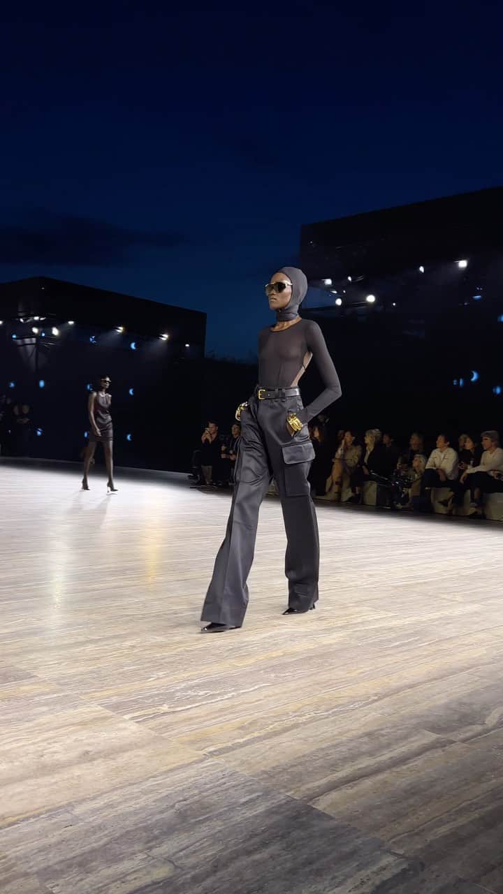 AnOther Magazineのインスタグラム：「Informed by the silhouettes and cuts of couture, @ysl’s Summer 2024 womenswear collection drew inspiration from pioneering women in history ❤️  Women like Amelia Earhart and Adrienne Bolland, who infiltrated paths once considered only for men, inform the new collection which borrows the codes of the men’s wardrobe and transforms them into something seductively feminine. Highlights include variations of the safari jacket, and pocketed jumpsuits and legwear.   🎥 by @emmaedavidson」
